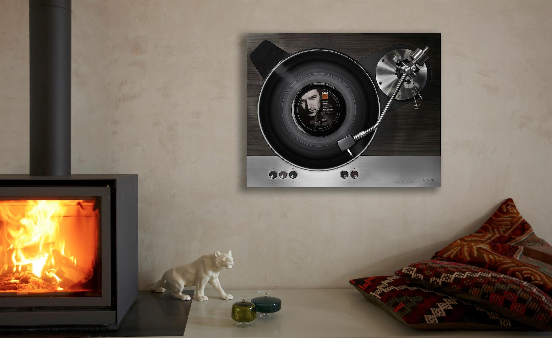 Miles Davis, Kind of Blue, Rekokut B12G, World Records (Fotografía) - Figurative Photograph Negro de Kai Schäfer