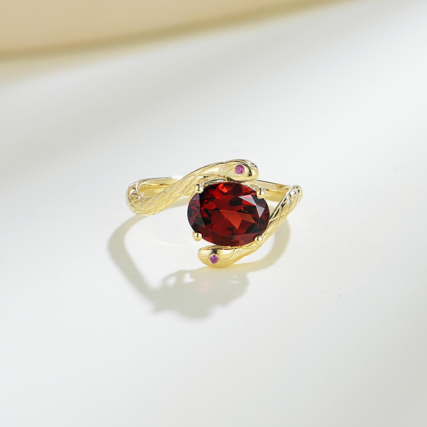 Oval Cut Kai Snake 1.82 ctw Garnet Ruby East-West Ring in 14K Solid Gold For Sale