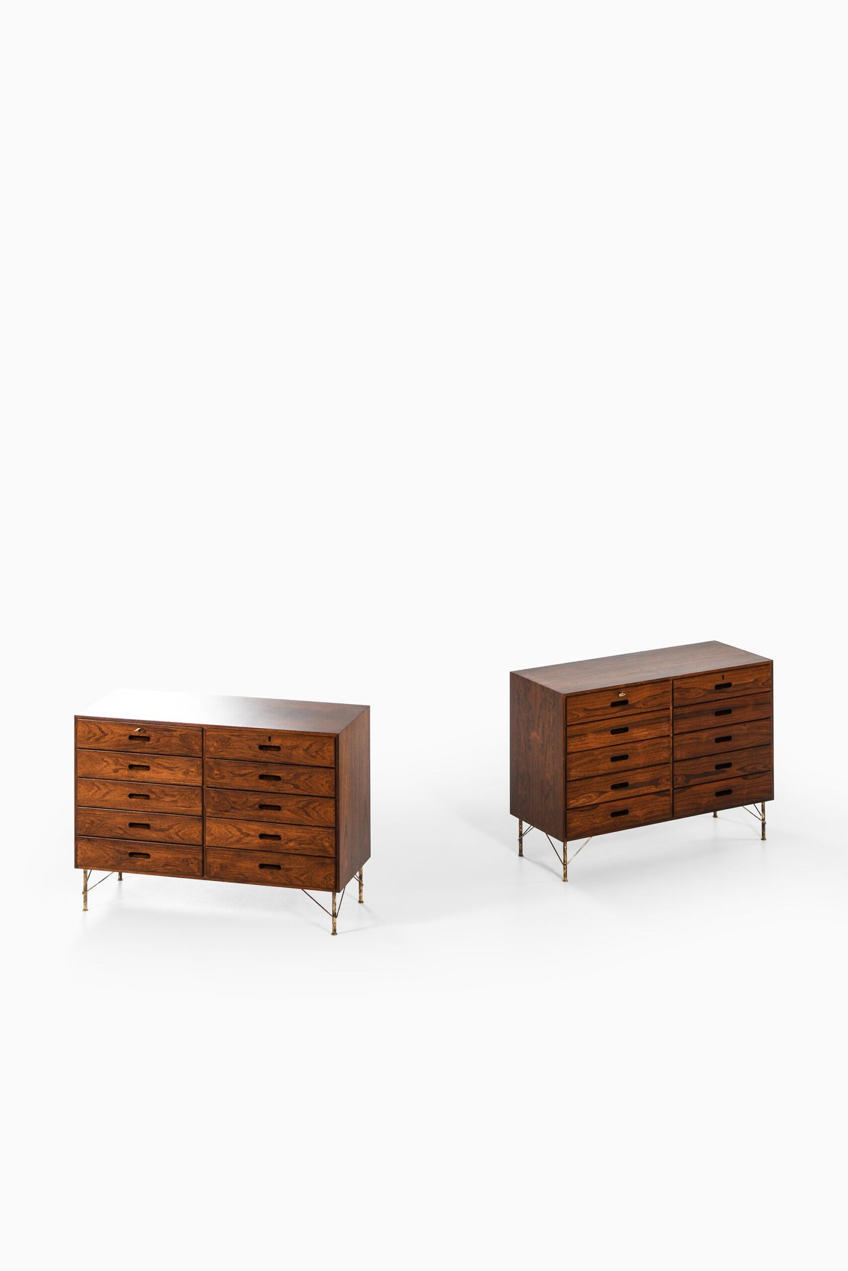 Kai Winding Bureau / Sideboard Produced by Poul Hundevad Møbler 5