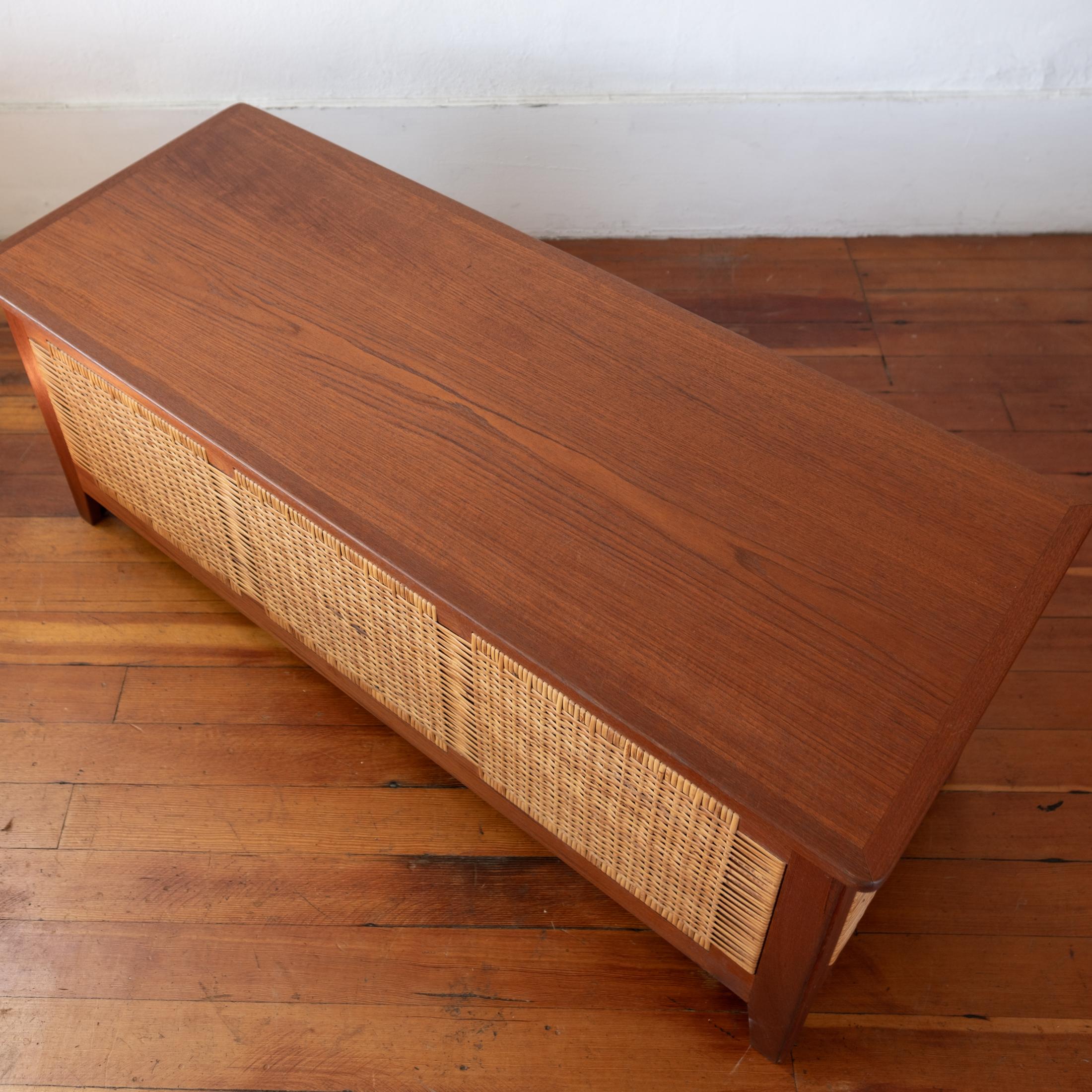Kai Winding for Poul Hundevad Solid Teak and Cane Danish Modern Blanket Chest 3