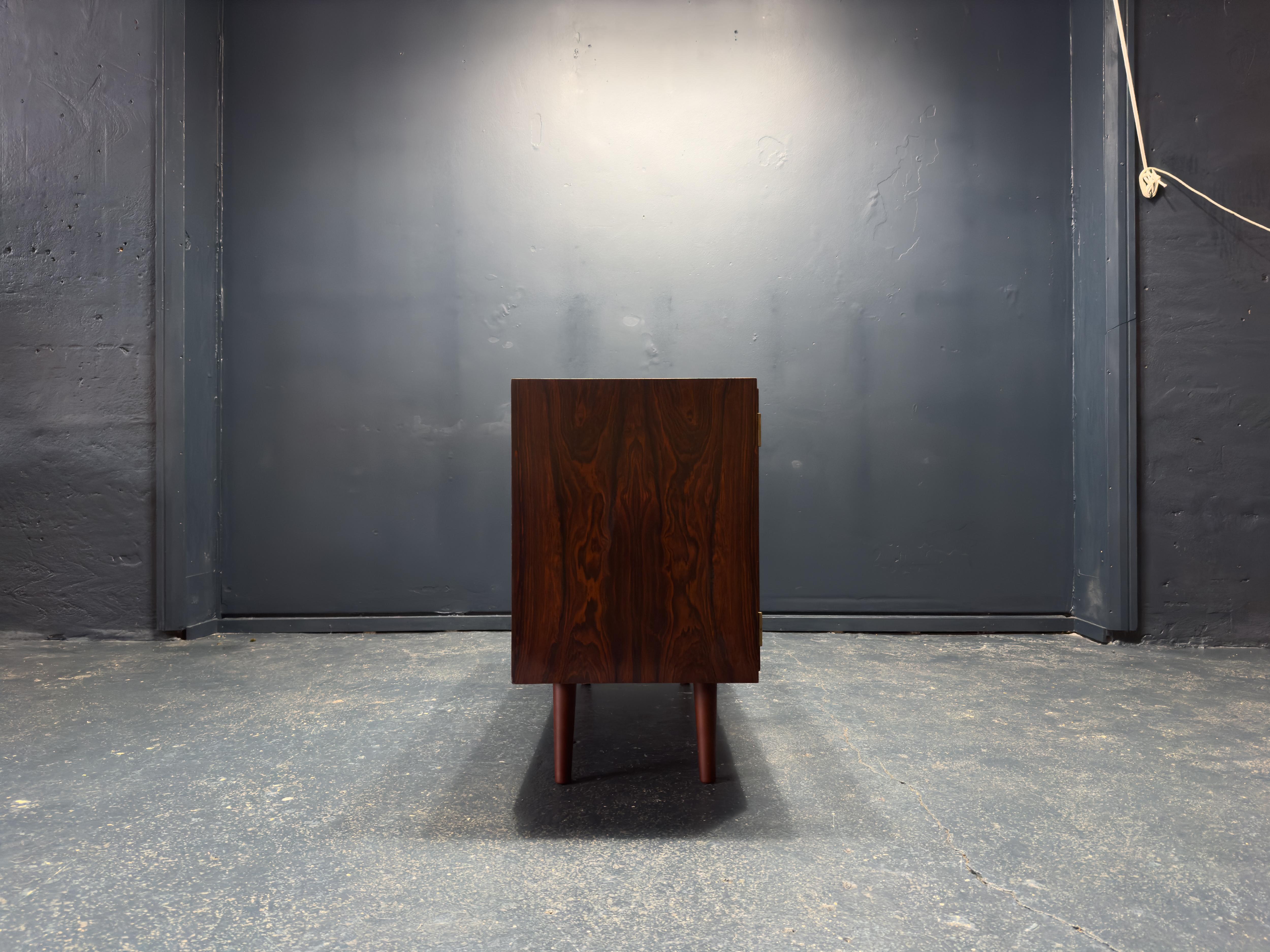 Mid-20th Century Kai Winding Glass sideboard For Sale