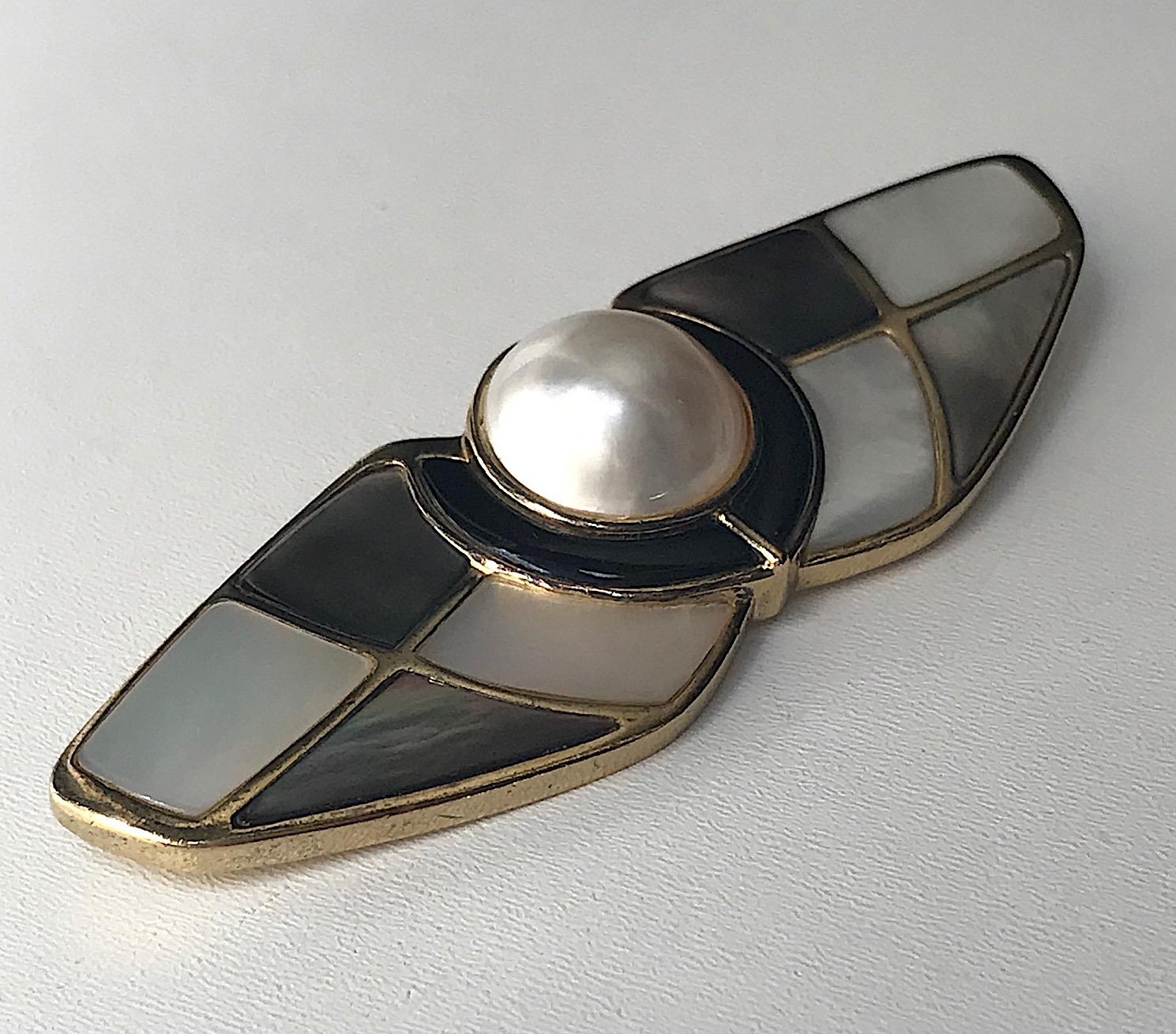 Kai-Yin Lo, KYLO Mabe Pearl, Black Onyx & Pearl Abstract Brooch For Sale 3