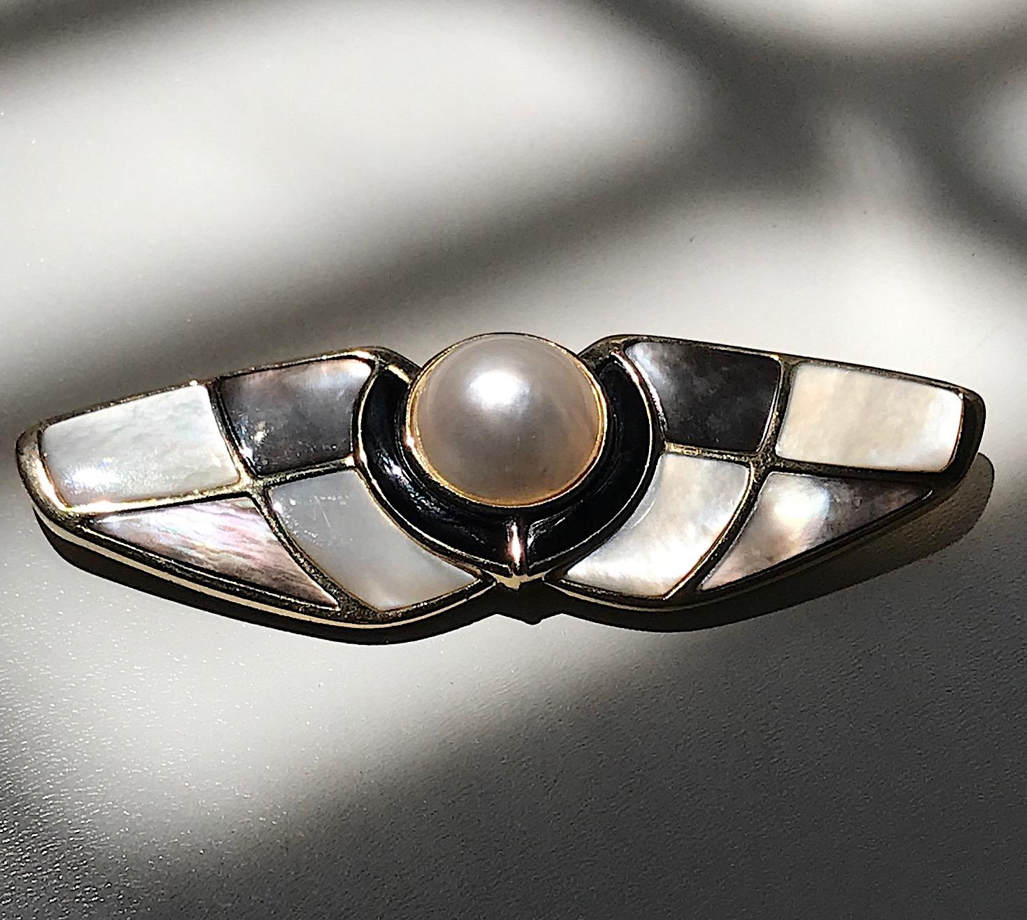 Kai-Yin Lo, KYLO Mabe Pearl, Black Onyx & Pearl Abstract Brooch For Sale 7