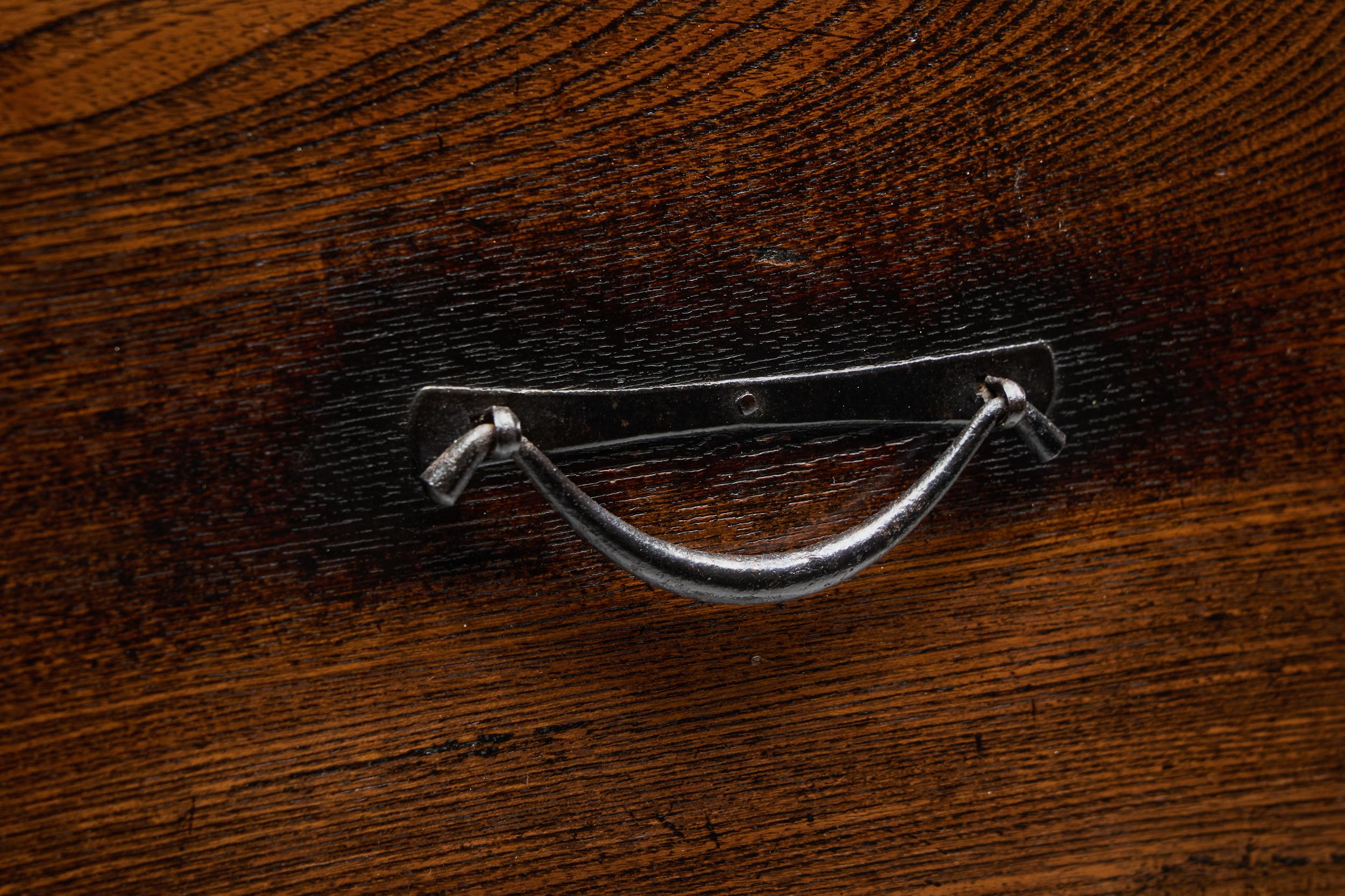 Cassapanca giapponese Kaidan Tansu, Giappone, XIX secolo in vendita 5