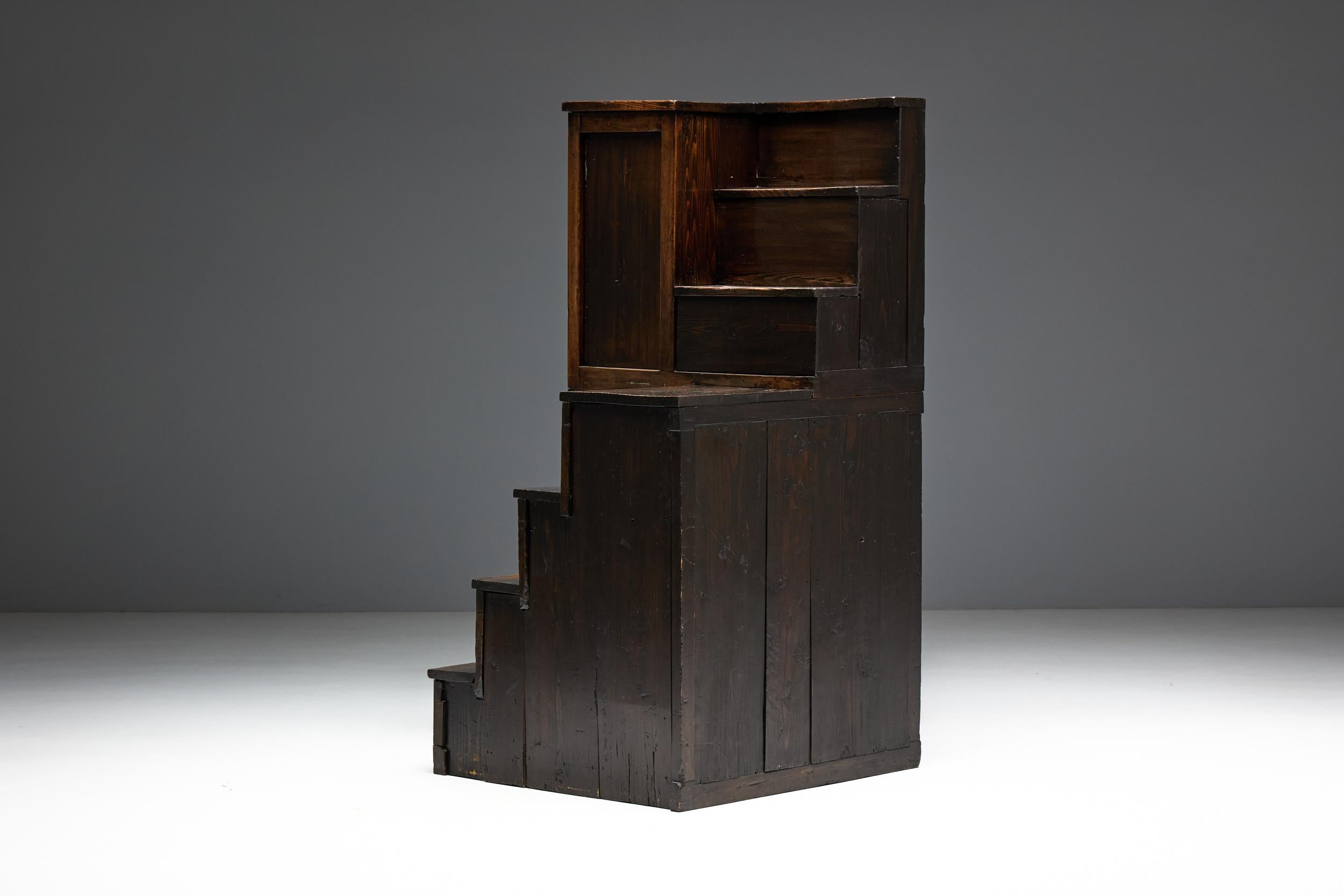 Cassapanca giapponese Kaidan Tansu, Giappone, XIX secolo in vendita 10