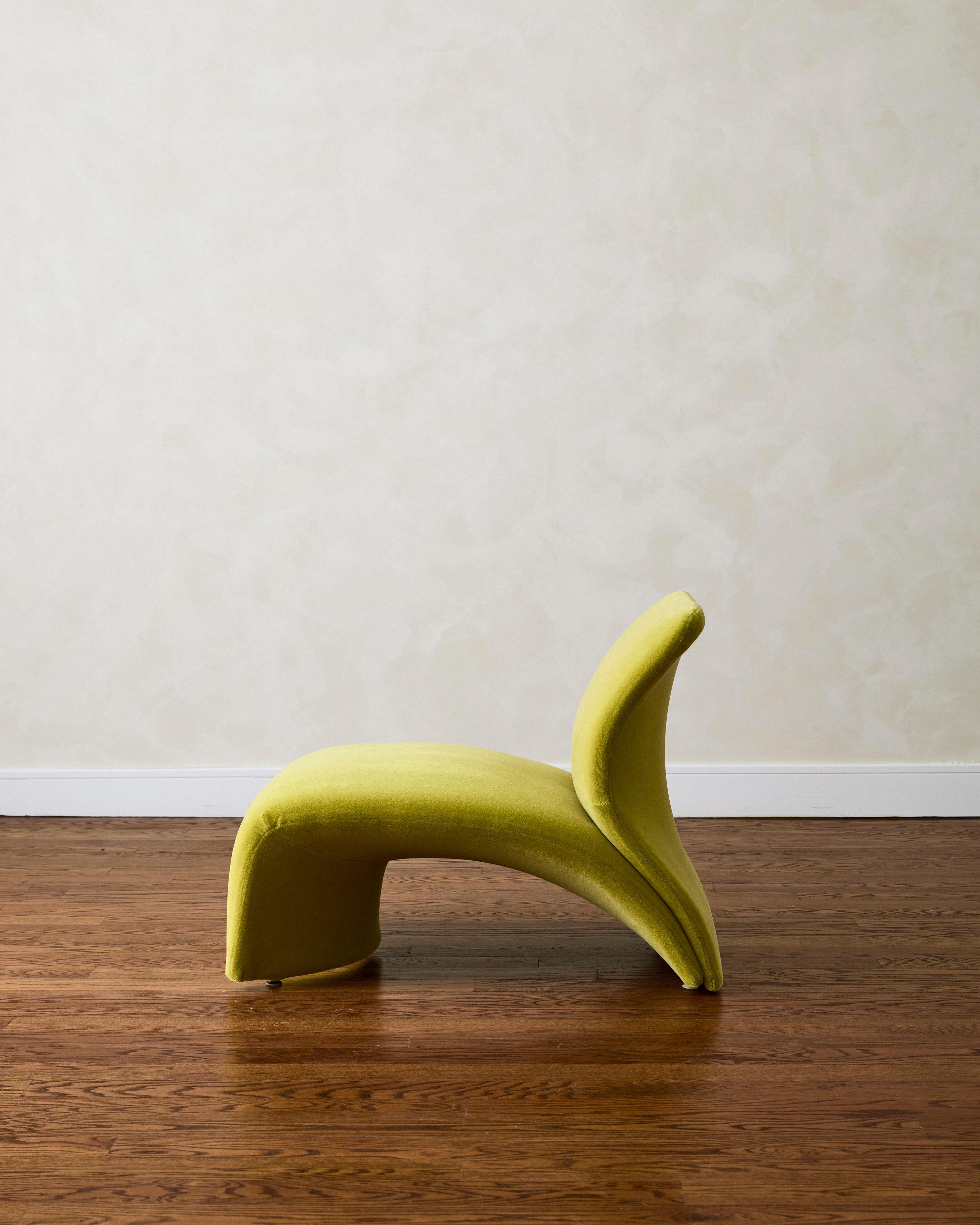 Kaïdo Lounge Chair by Kwok Hoï Chan for Steiner In Good Condition For Sale In New York, NY