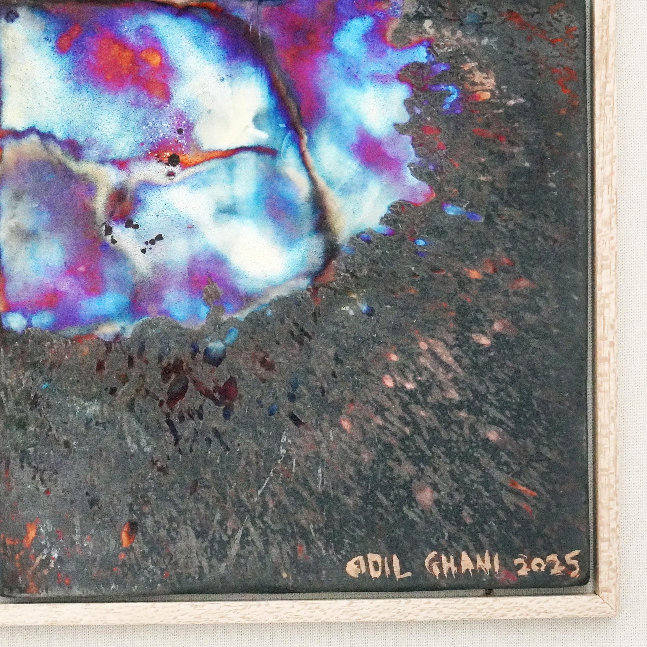 Malese Kaiga 6 - Arte da parete in ceramica raku con cornice 2' x 3' - RAAQUU Numero di Serie 2400016 in vendita