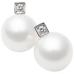 Kailis Luna Earrings, White Gold Diamond and Pearl Studs