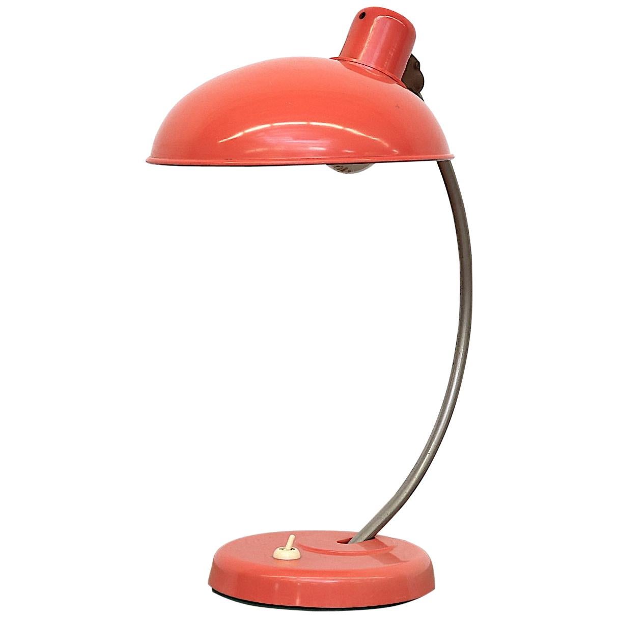 Kaiser Dell Style Vintage Helion Arnstadt Bakelite Desk Lamp at 1stDibs