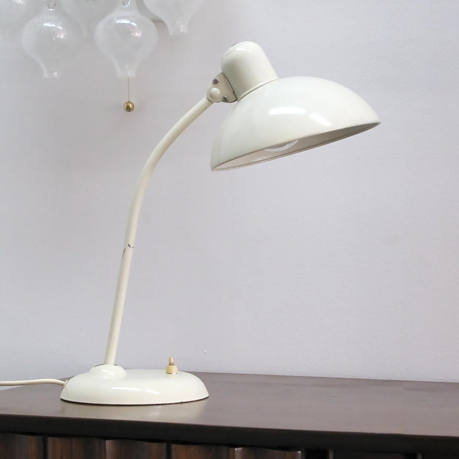 Kaiser-Schreibtischlampe von Christian Dell, 1950 im Angebot 2