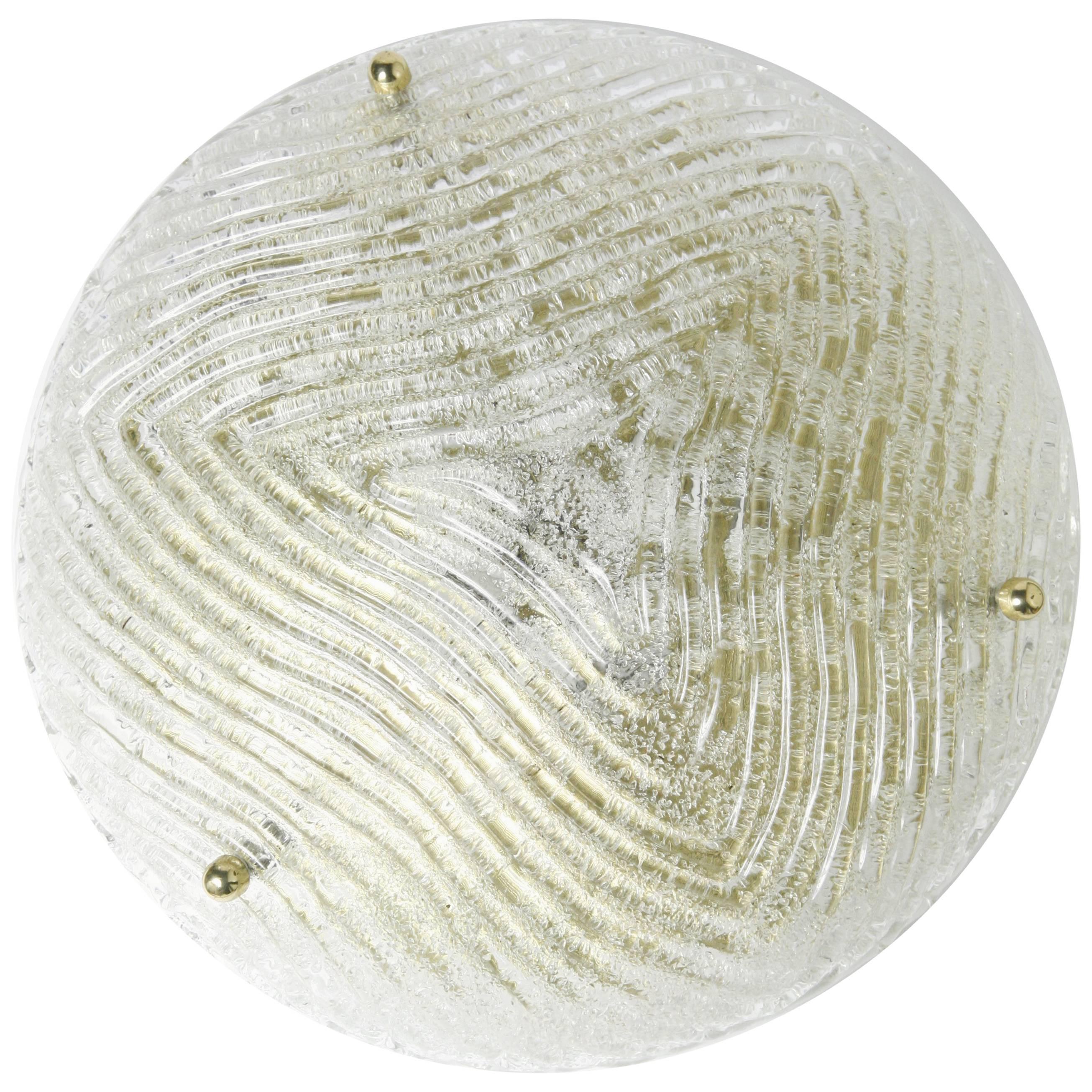 Kaiser Flush Mount