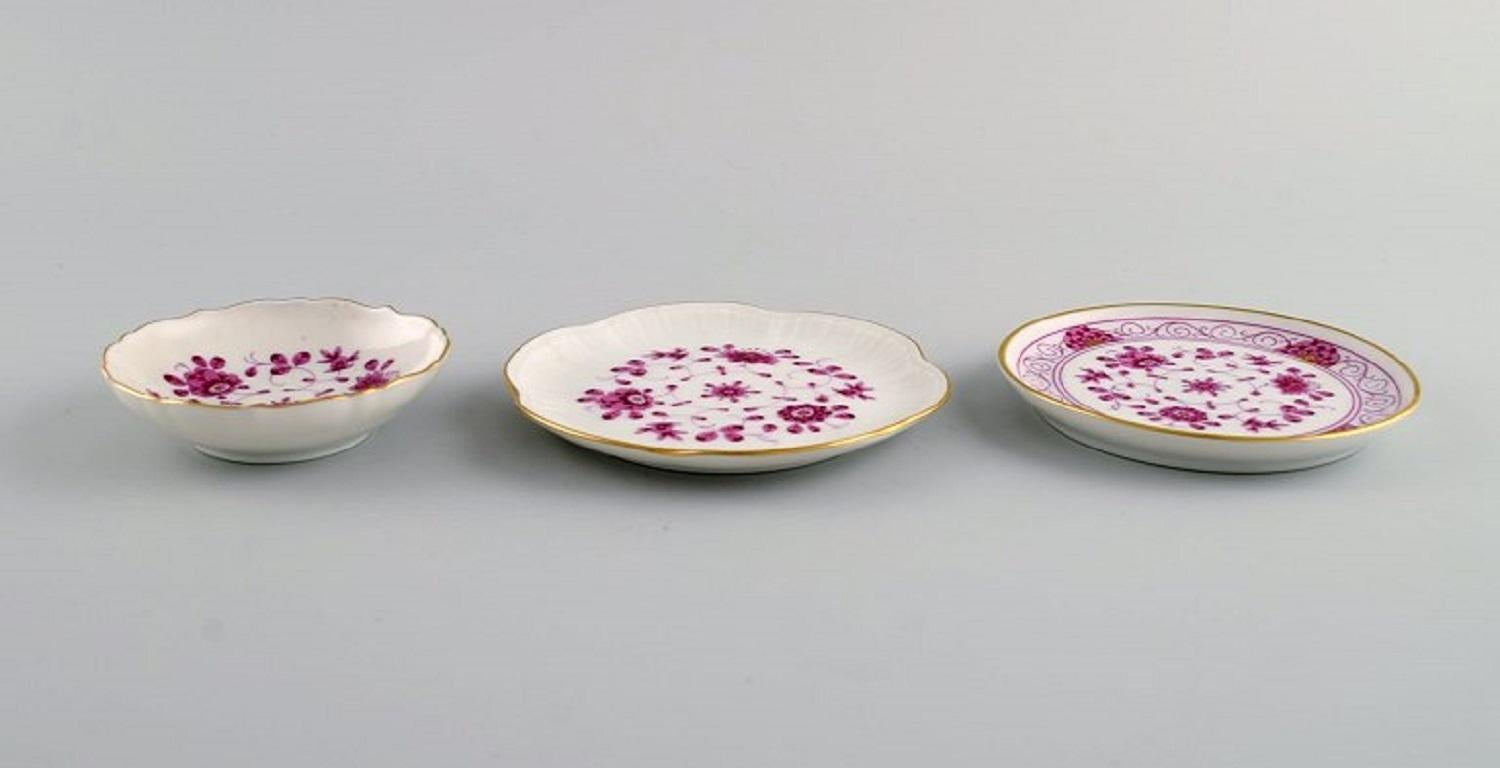 Kaiser, Germany, Two Coffee Cups with Saucers and Six Small Bowls in Porcelain 1