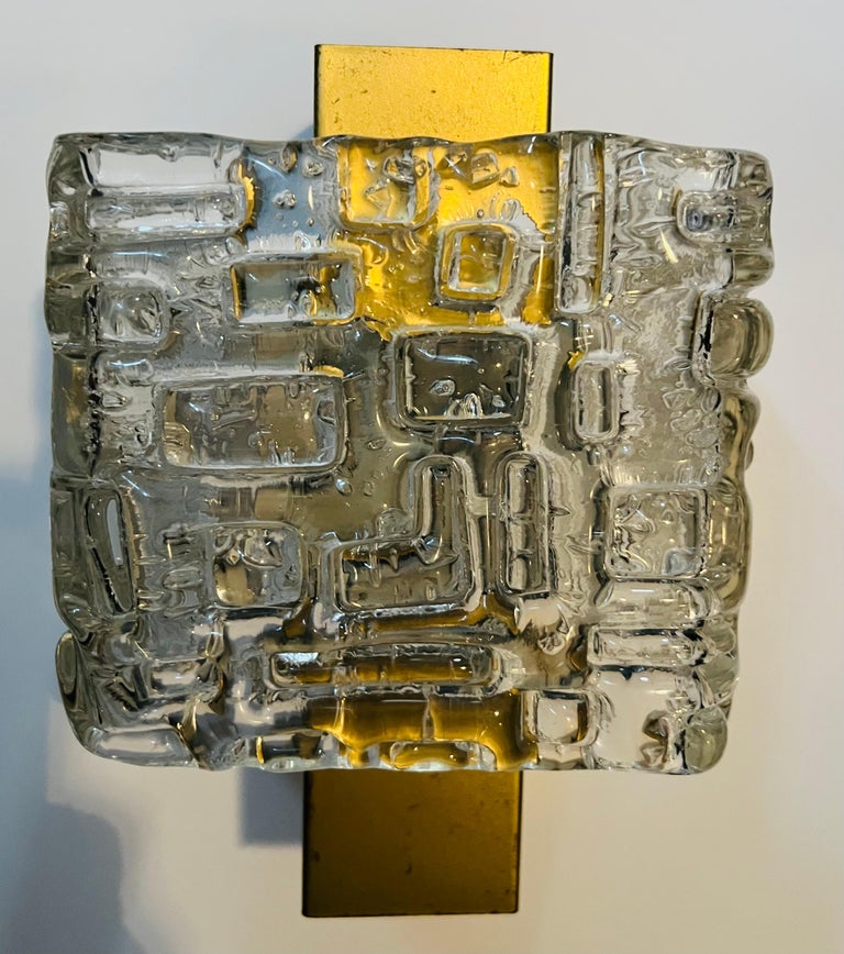 Kaiser Glass 1960s Wall Light In Good Condition For Sale In New York, NY