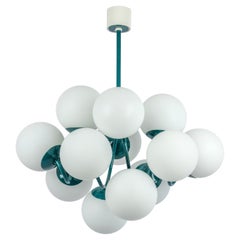 Lampadario Kaiser Greene & Greene Sputnik a forma di molecola, 12 vetri opalini, Germany, 1970s
