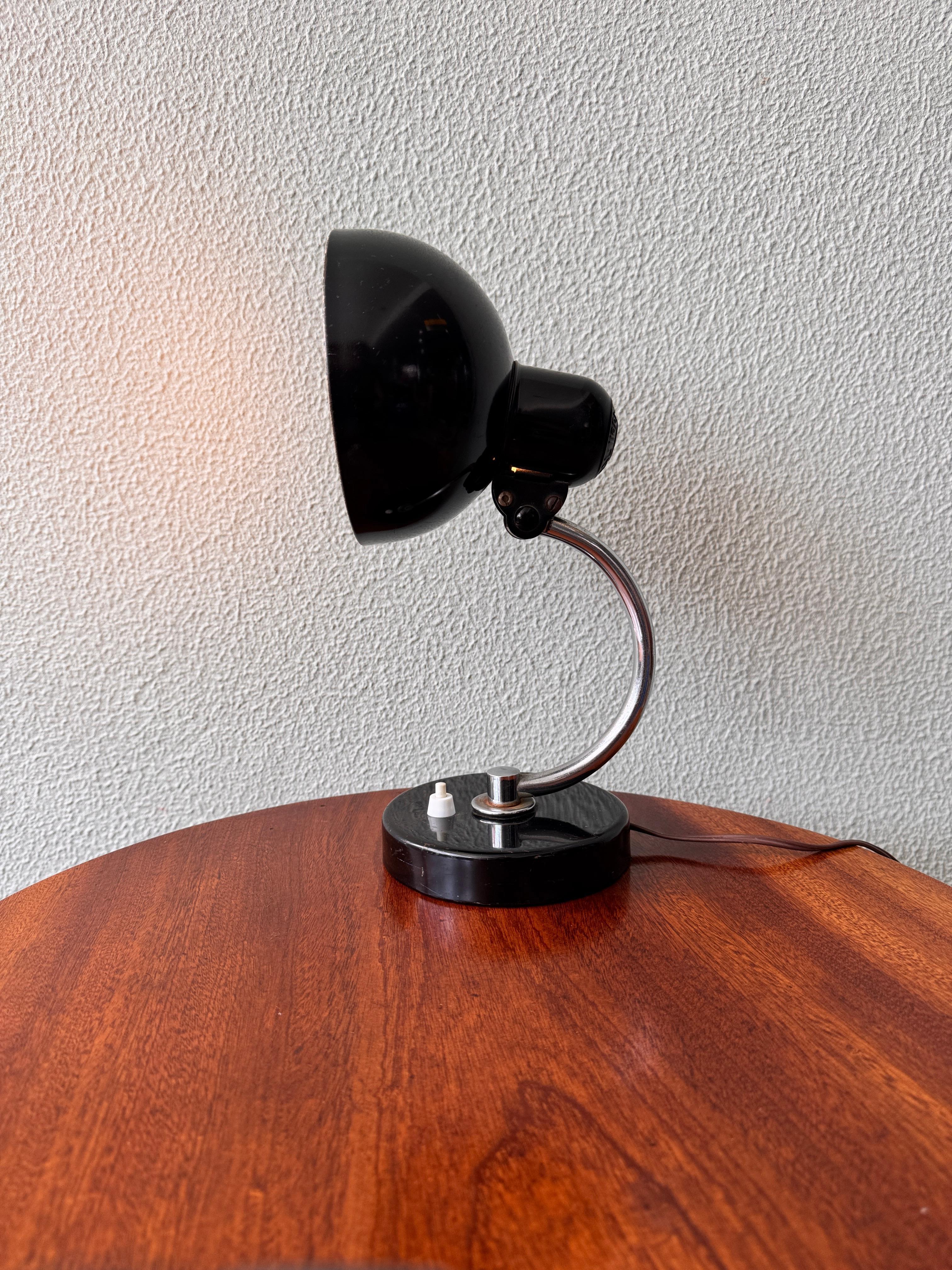 Kaiser Idell 6722-T table lamp by Christian Dell - 1930's Germany In Good Condition For Sale In Lisboa, PT