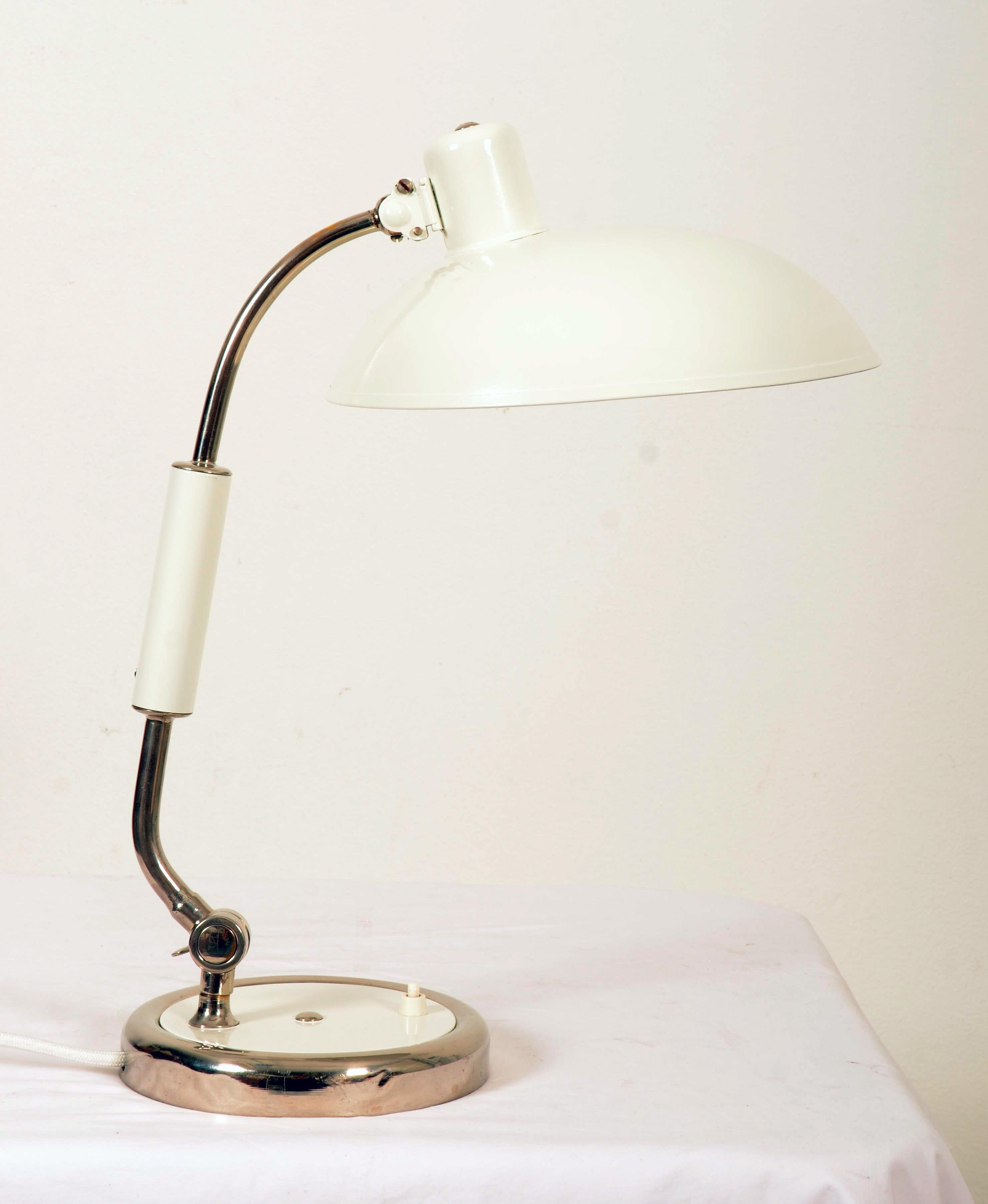 Kaiser Idell by Christian Dell Model 6632 President White Desk Lamp In Good Condition For Sale In Vienna, AT