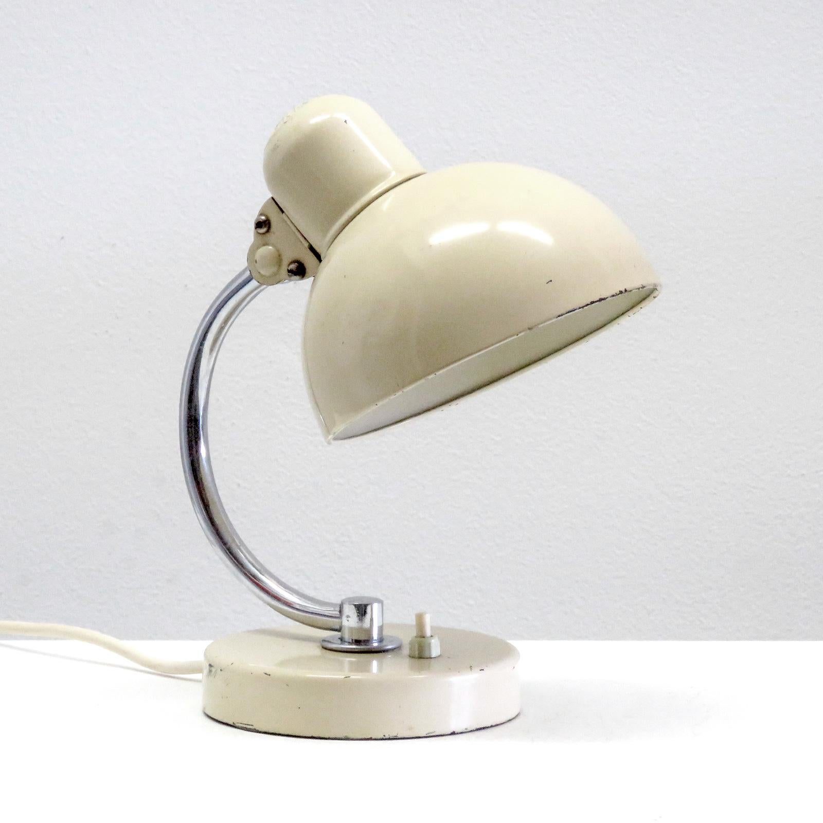 Bauhaus Kaiser iDell Model 6722 Table Lamp, 1930s For Sale