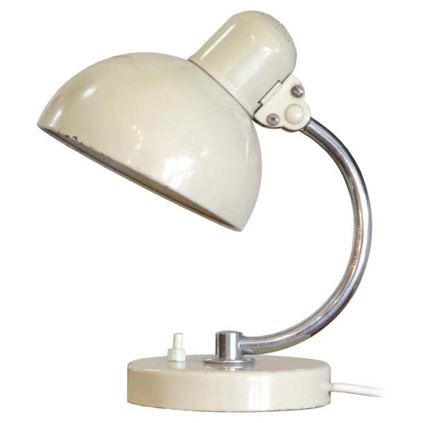 Lampe de bureau Kaiser iDell modèle 6722, années 1930 En vente sur 1stDibs