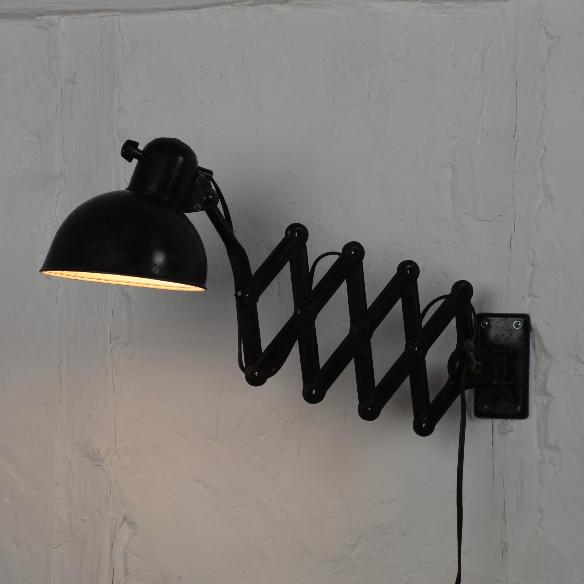 lampe ciseaux