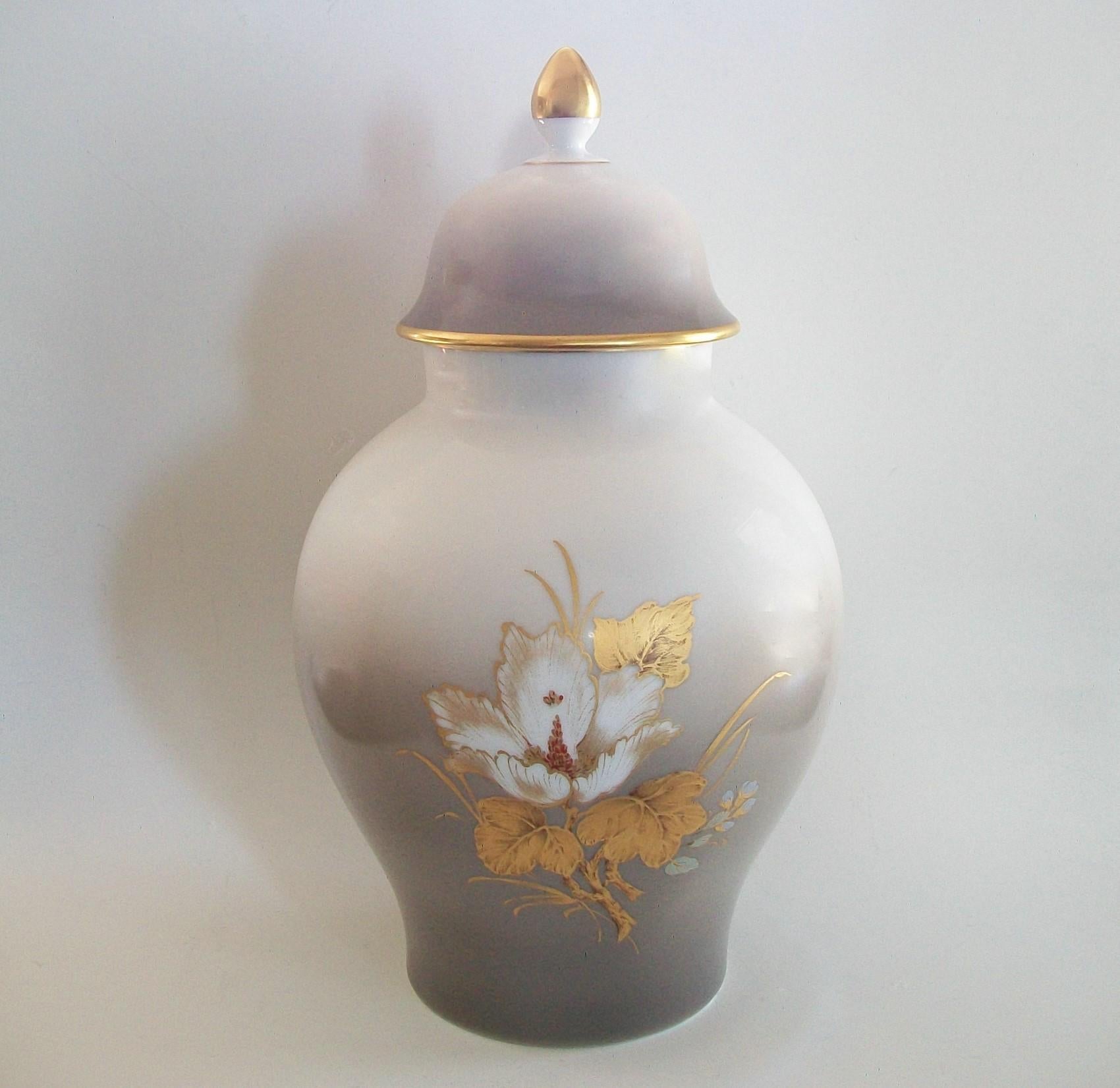 Gilt Kaiser - K. Nossek, Vintage Porcelain Urn and Cover, Germany, Mid-20th Century For Sale