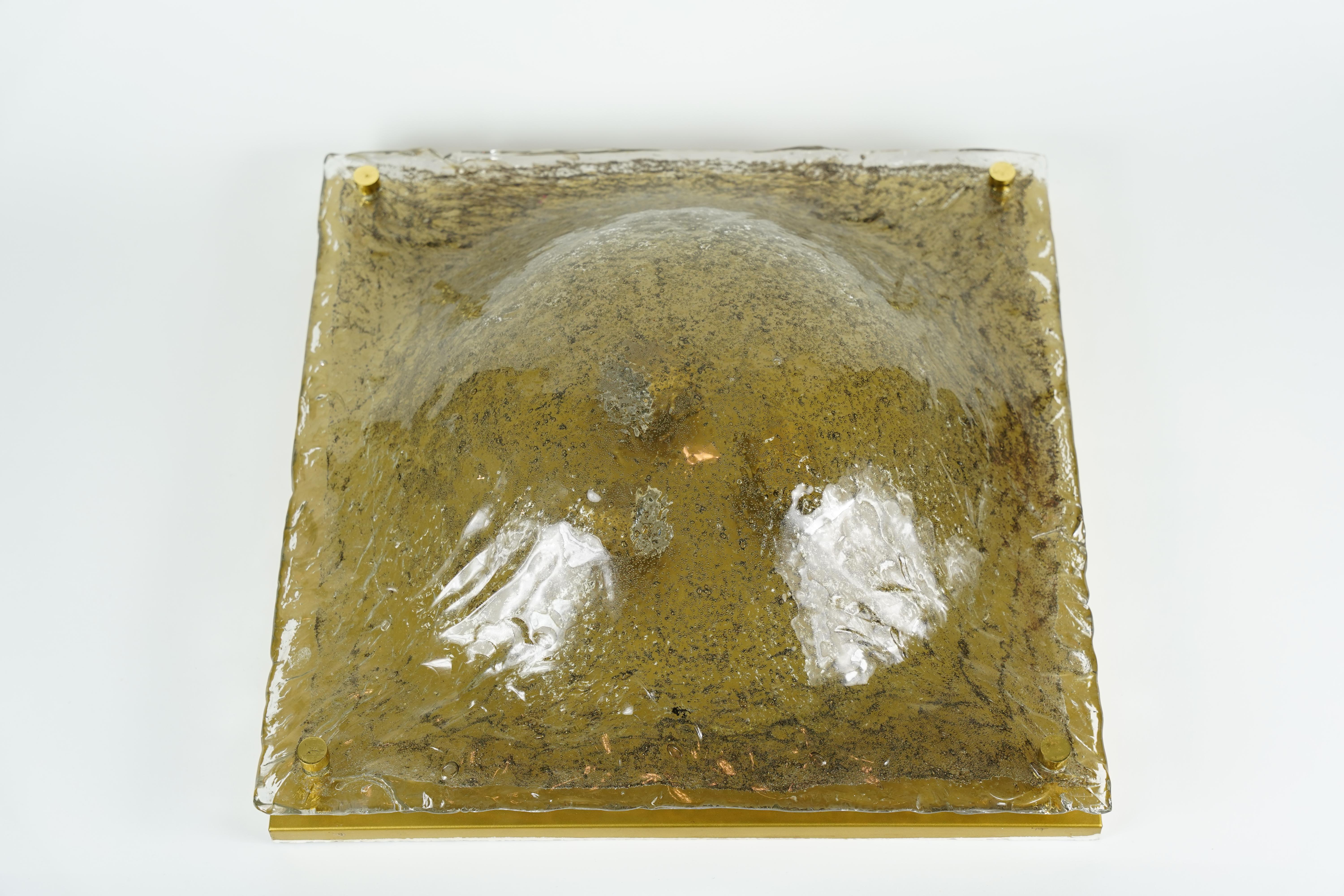 Épis de faîtage Kaiser en verre bombé monté encastré, Allemagne, 1980 en vente 2