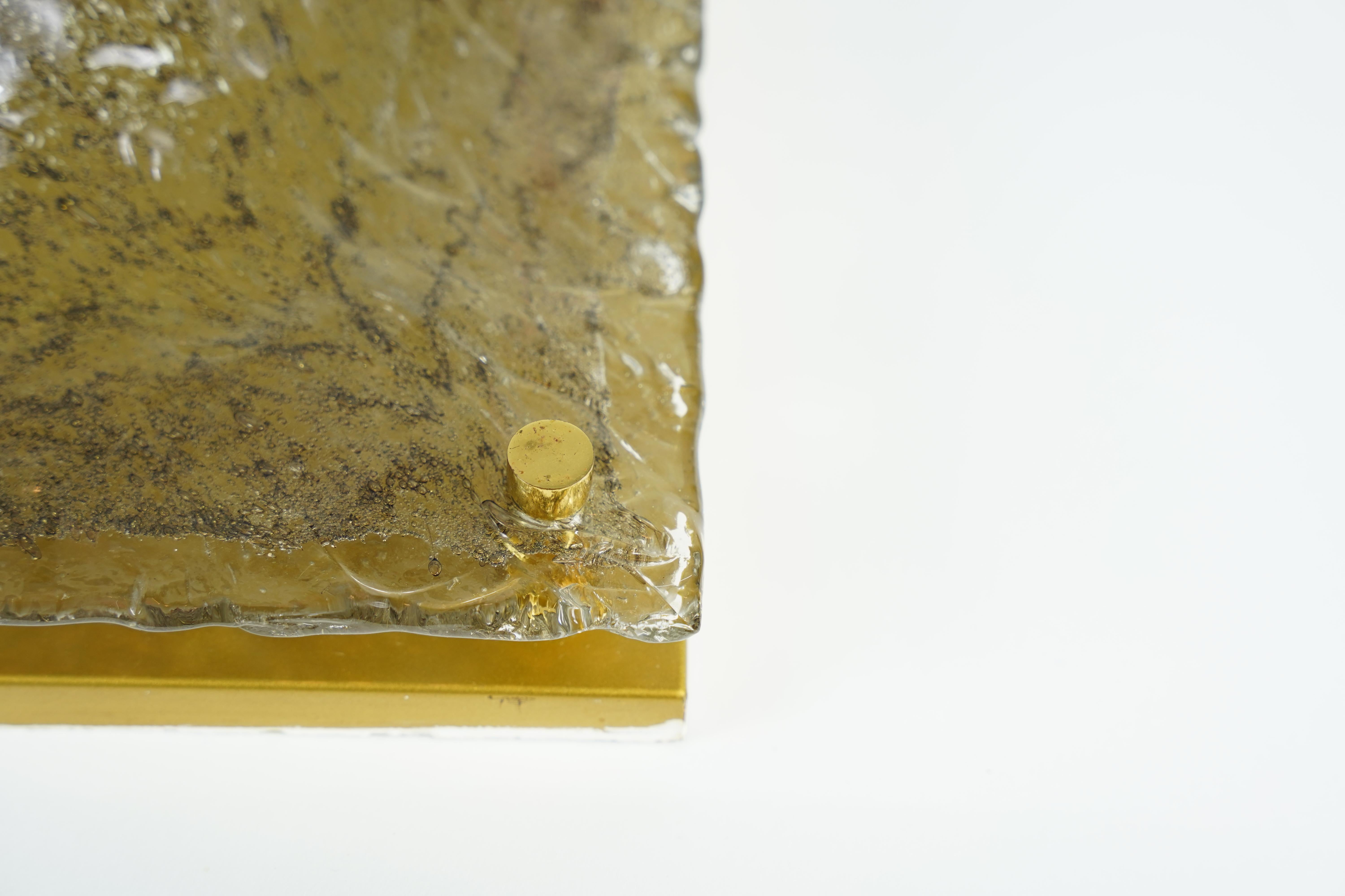 Allemand Épis de faîtage Kaiser en verre bombé monté encastré, Allemagne, 1980 en vente