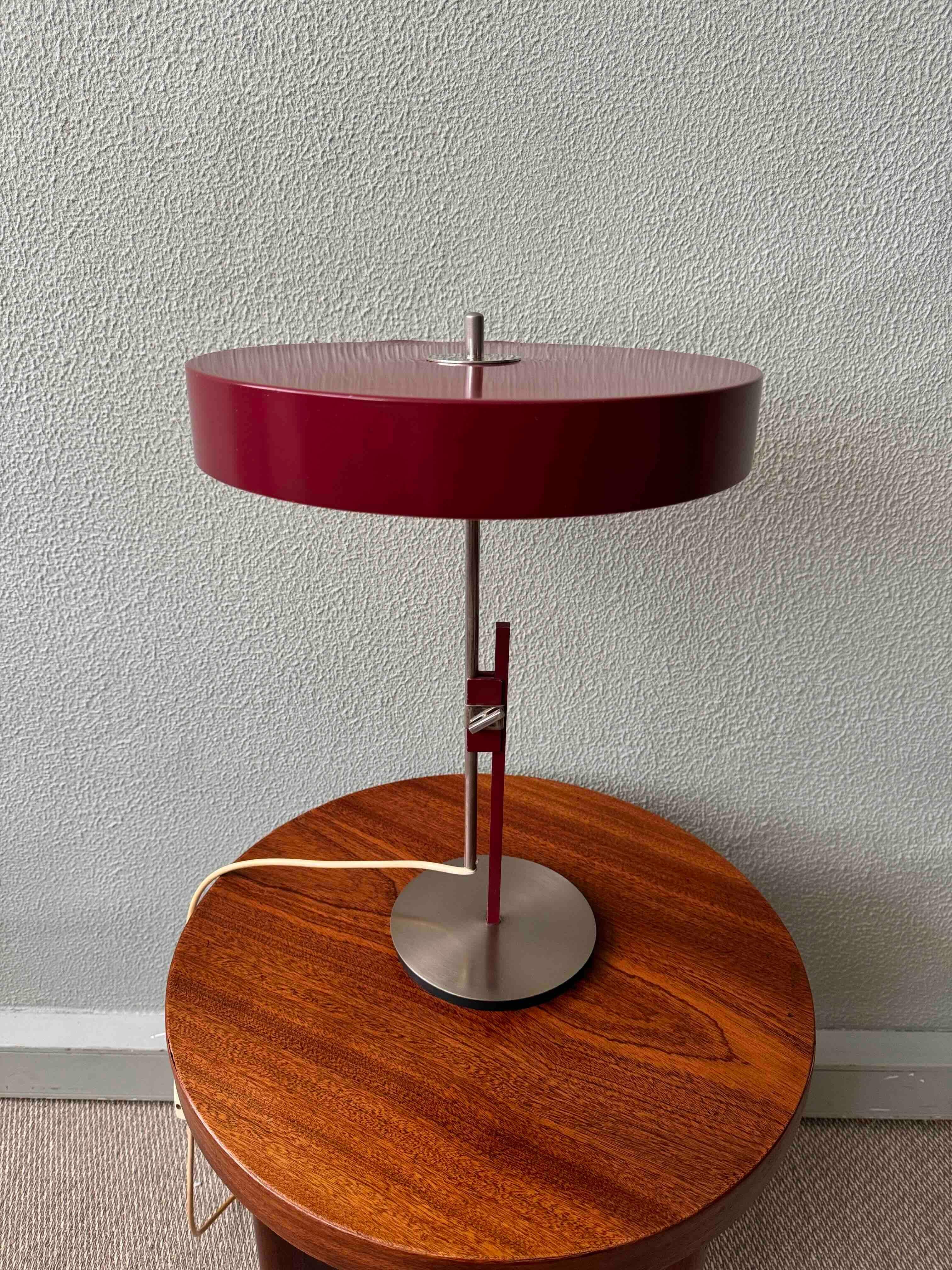 Lampe du président Kaiser Leuchten modèle 6886, Bauhaus - Allemagne années 1960 Bon état - En vente à Lisboa, PT