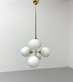 Kaiser Leuchten Sputnik aus Messing und Metall mit 6 Opalleuchten, Deutschland, 1970er Jahre
