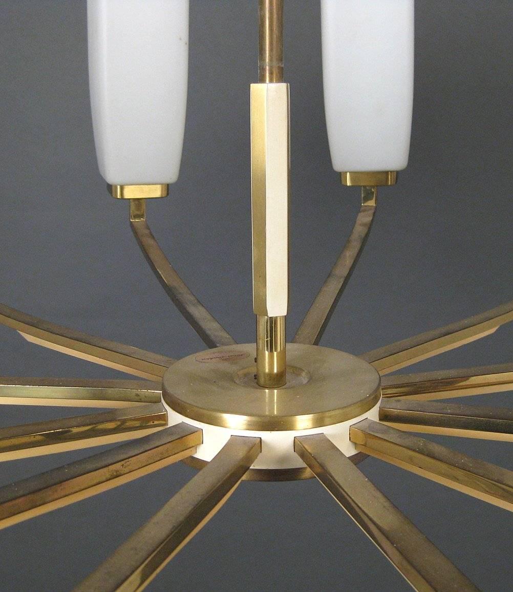 Kaiser Leuchten Twelve-Arm Brass Chandelier with Opaline Glass Shades In Fair Condition For Sale In Vienna, AT