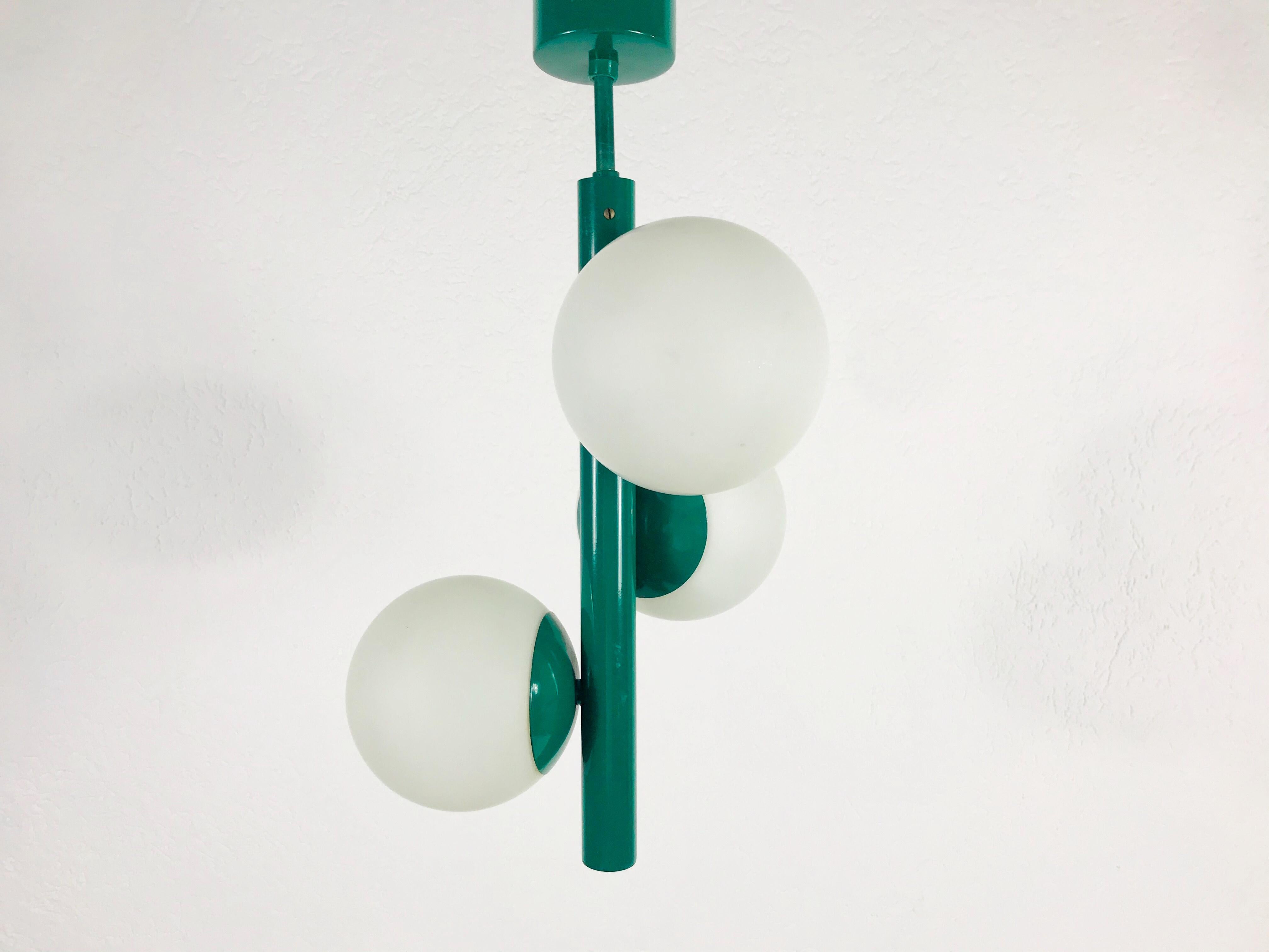 Kaiser Midcentury Green 3-Arm Space Age Chandelier, 1960s, Germany In Good Condition In Hagenbach, DE