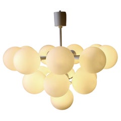 Retro Kaiser Sputnik Chandelier with 16 Opal Glass Globes, 1970s