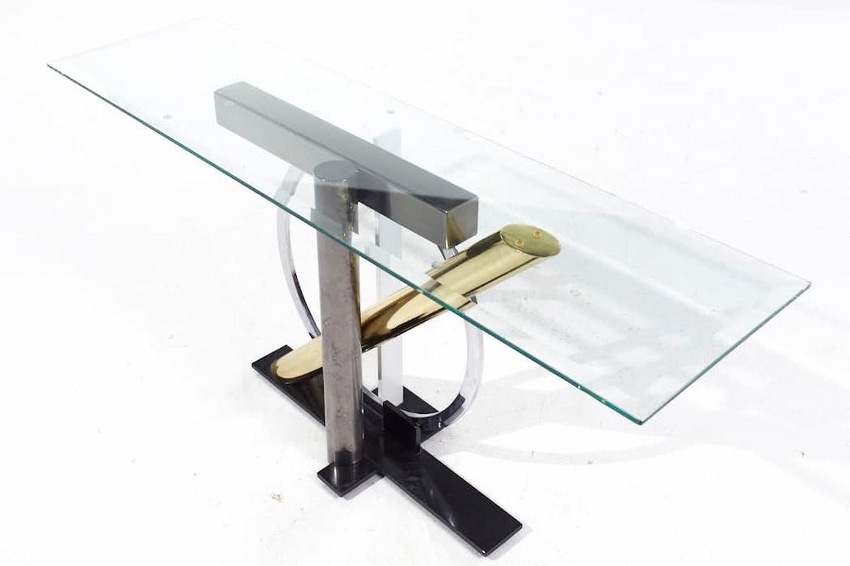 Laiton Table console postmoderne Kaizo Oto pour Design Institute America en vente