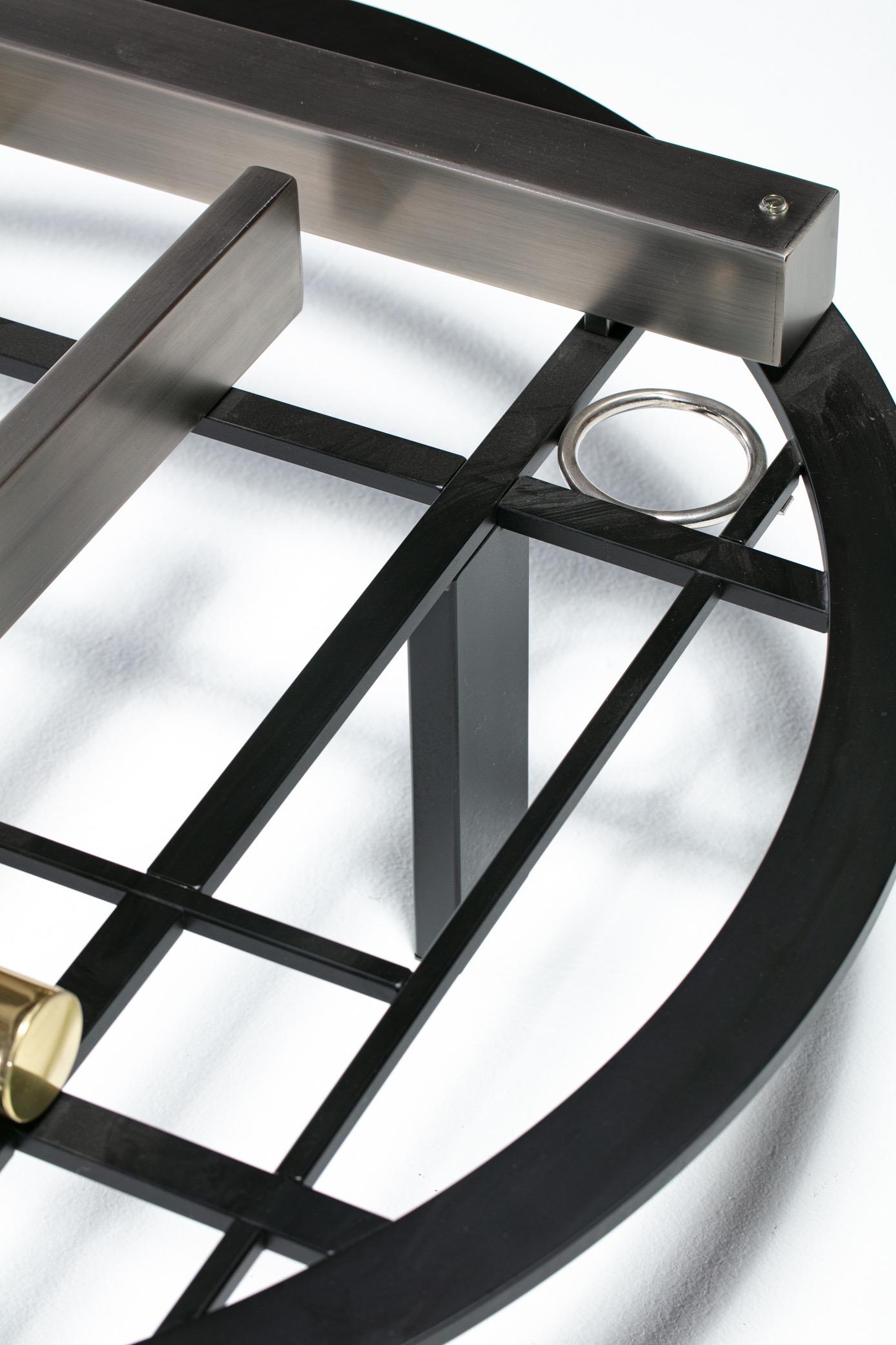 Brossé Kaizo Oto pour le Design Institute of America Table basse géométrique post-moderne en vente