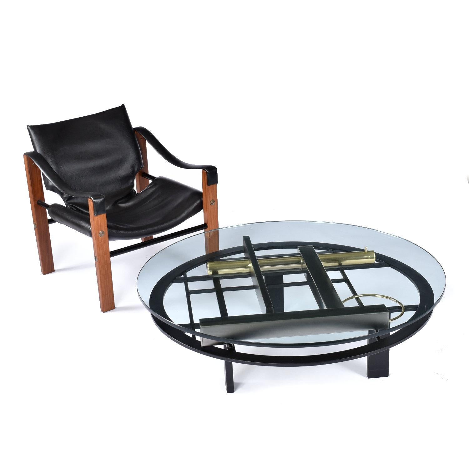 Kaizo Oto, Art déco-inspirierter Couchtisch mit runder Glasplatte, Gold, Schwarz und Stahl im Angebot 2
