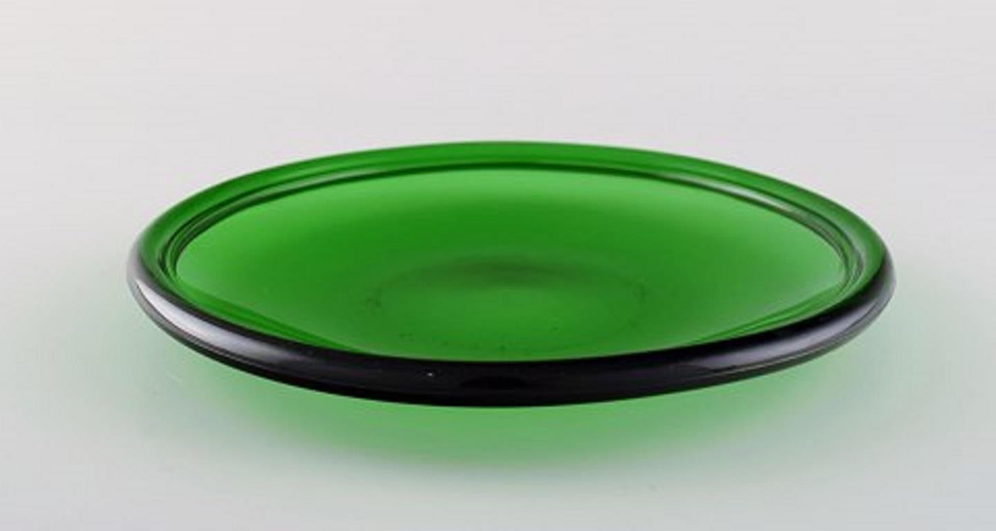 Scandinavian Modern Kaj Franck '1911-1989' for Nuutajärvi, Six Luna Plates in Green Art Glass