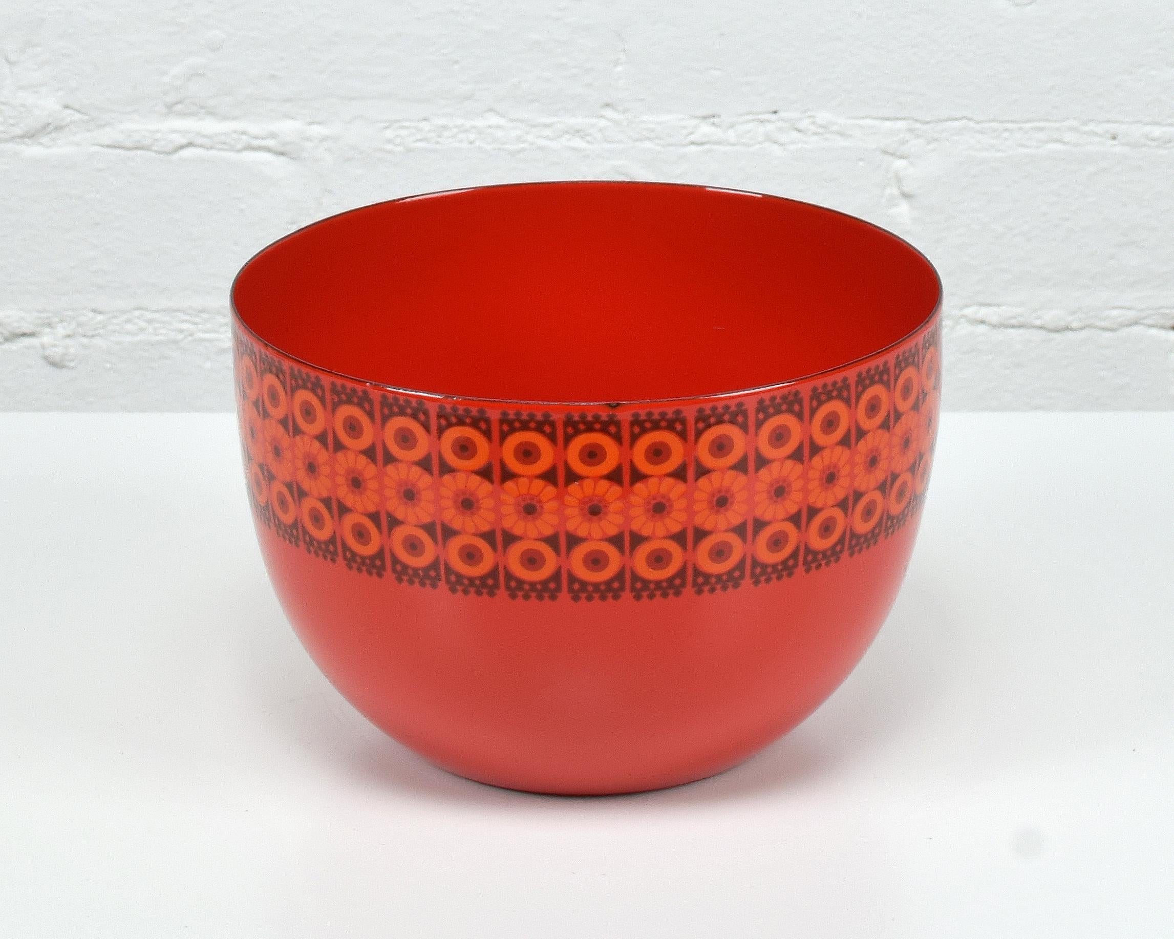 Mid-Century Modern Kaj Franck, Arabia Finland, enamel bowl & original box, 1960s mid-century, super For Sale