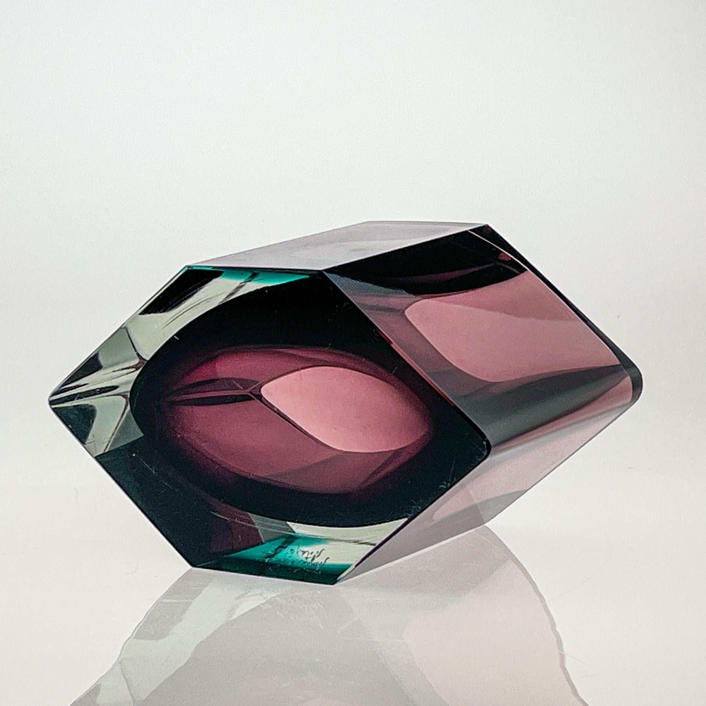 Midcentury Modern Kaj Franck Glass Art-Object Vase Pilari Handblown Finland 1959 3