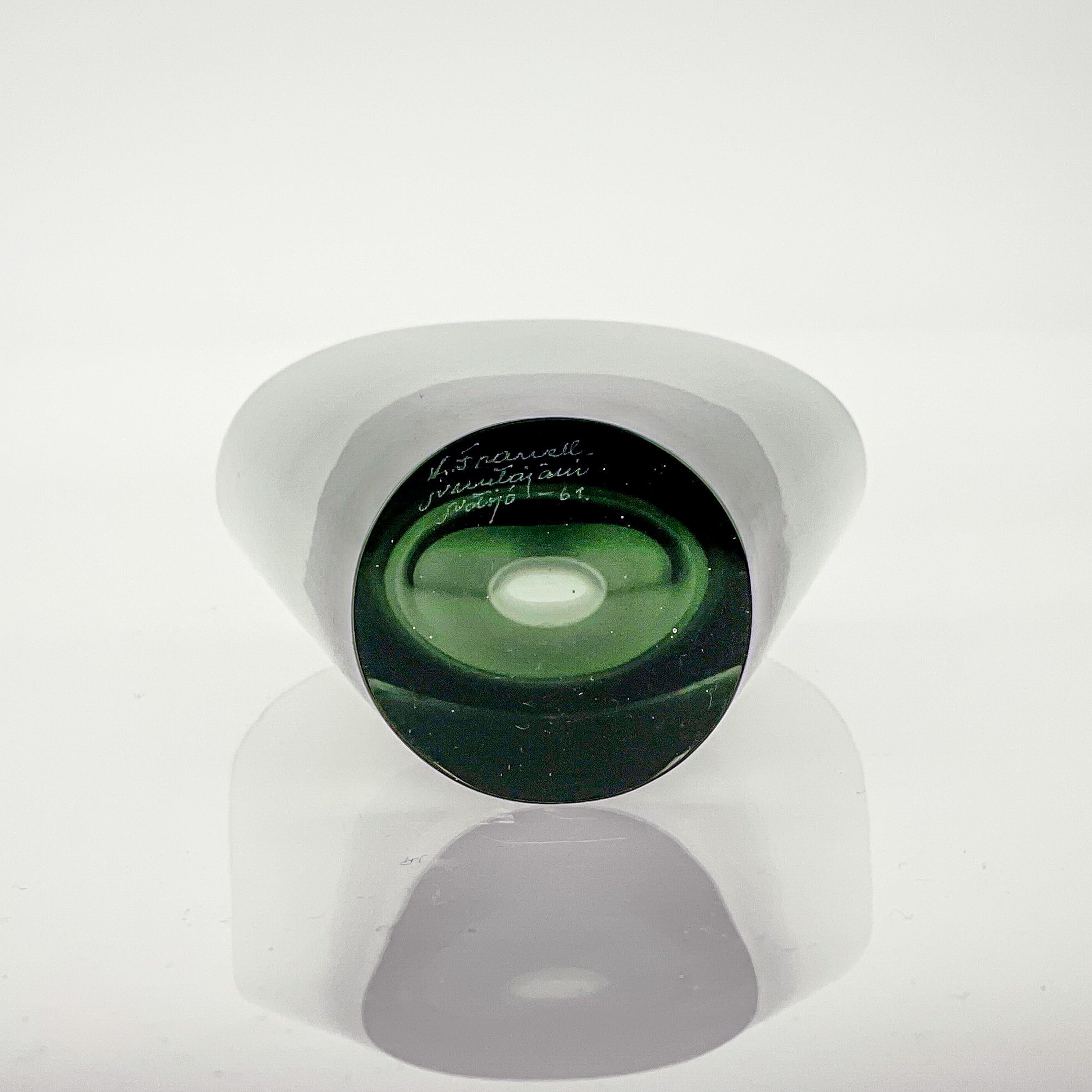Kaj Franck, Clear & Green Glass Art-Object, Model Kf 234, Nuutajärvi-notsjö 1961 2