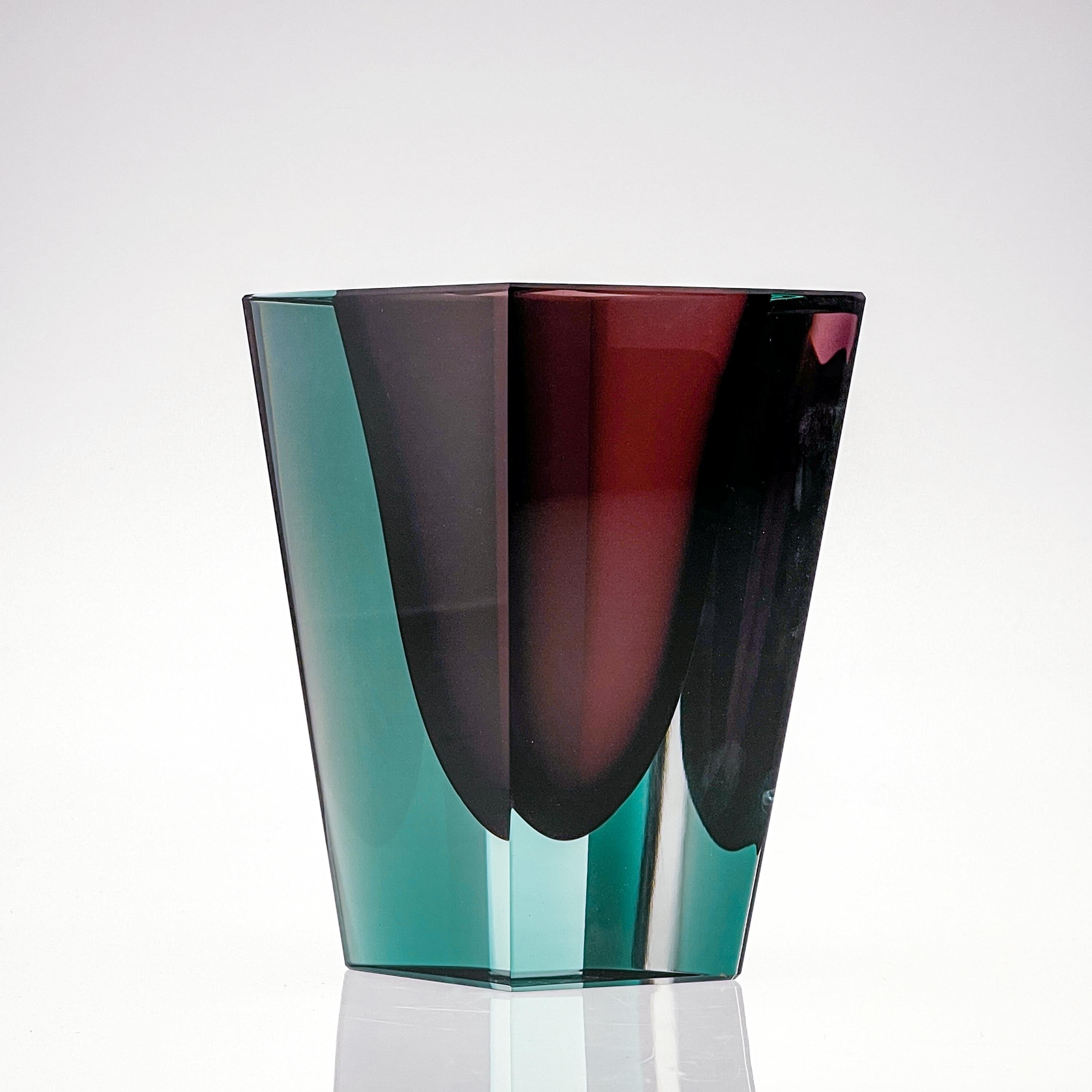 Mid Century Kaj Franck Glass Art Vase Prisma Handblown Purple Turquoise 1957 In Fair Condition In EL Waalre, NL