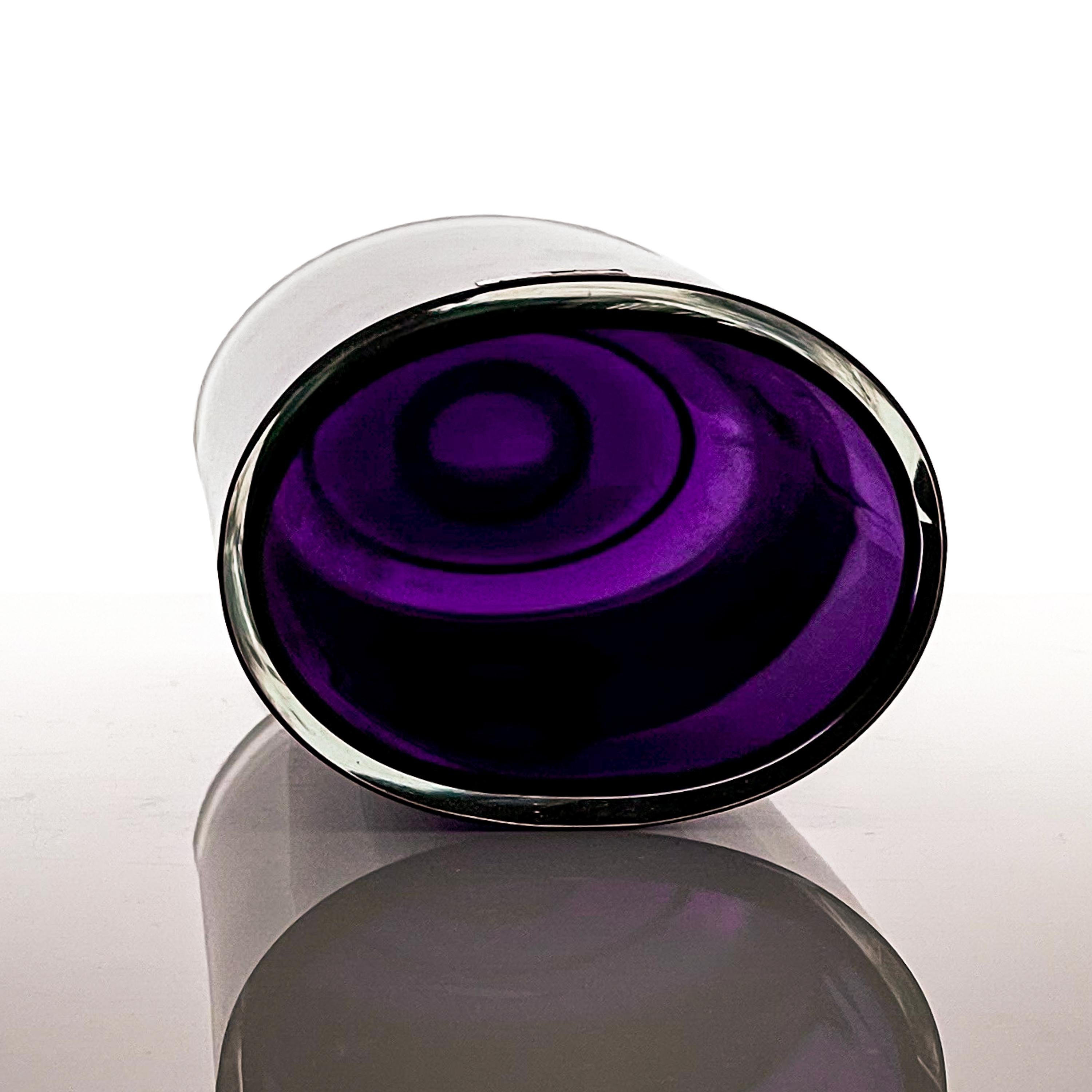 Kaj Franck, Purple glass Art-Object, Model KF 295, Nuutajärvi-Notsjö, ca. 1965 1