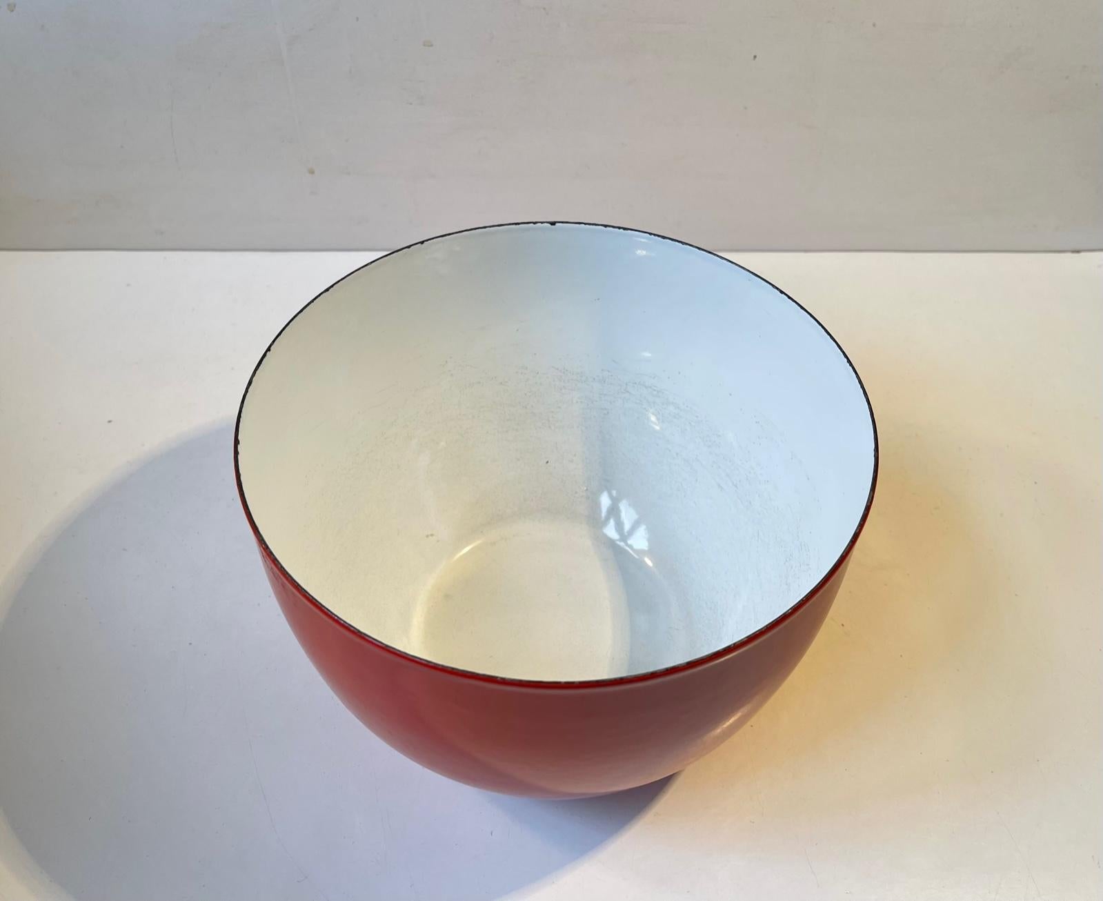 Cuenco de esmalte rojo y blanco Kaj Franck para Arabia, años 60 Escandinavo moderno en venta