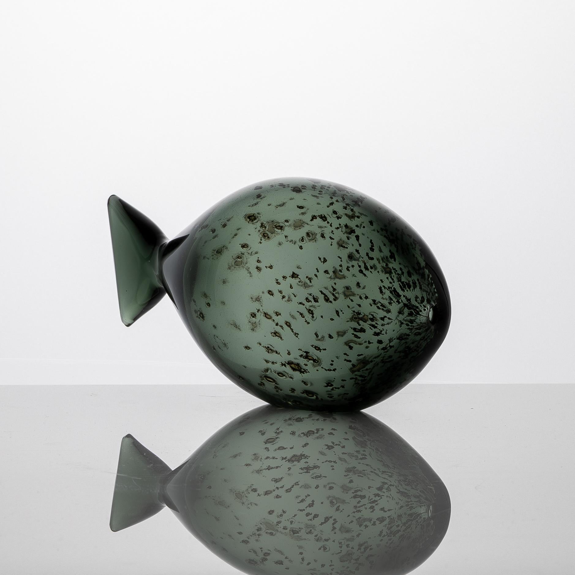 Kaj Franck Scandinavian Modern Green Glass Art-Object Carp 1961 ...