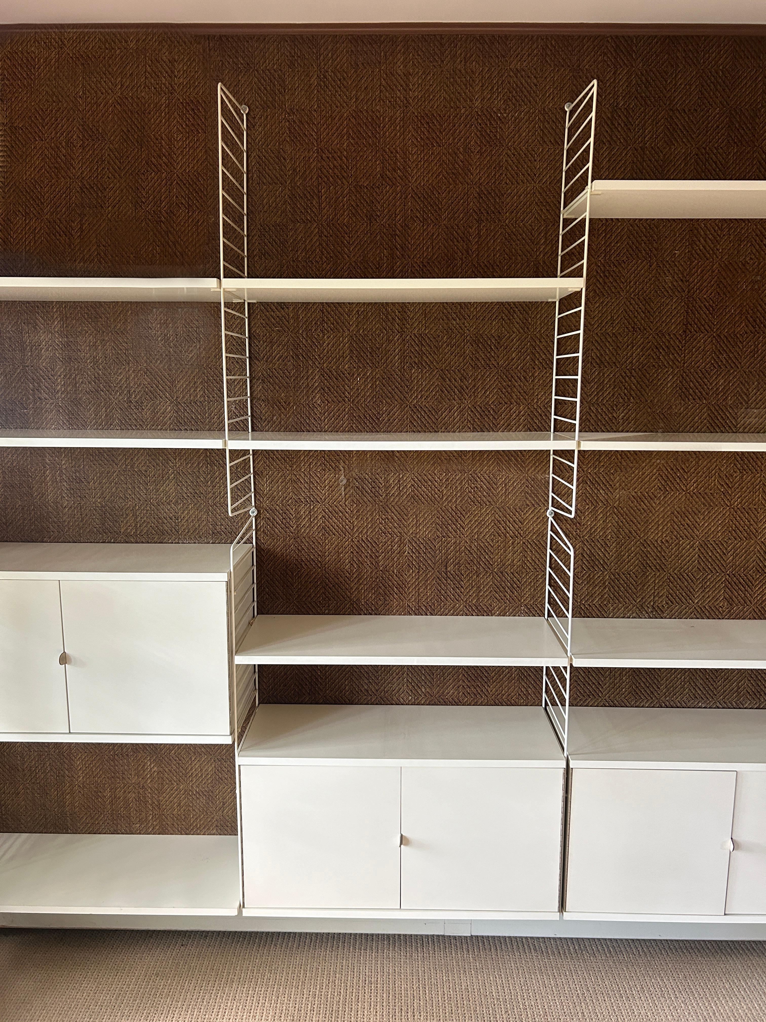 Swedish Kajsa & Nisse Strinning White Laminate 4 bay String wire wall shelf unit Sweden For Sale