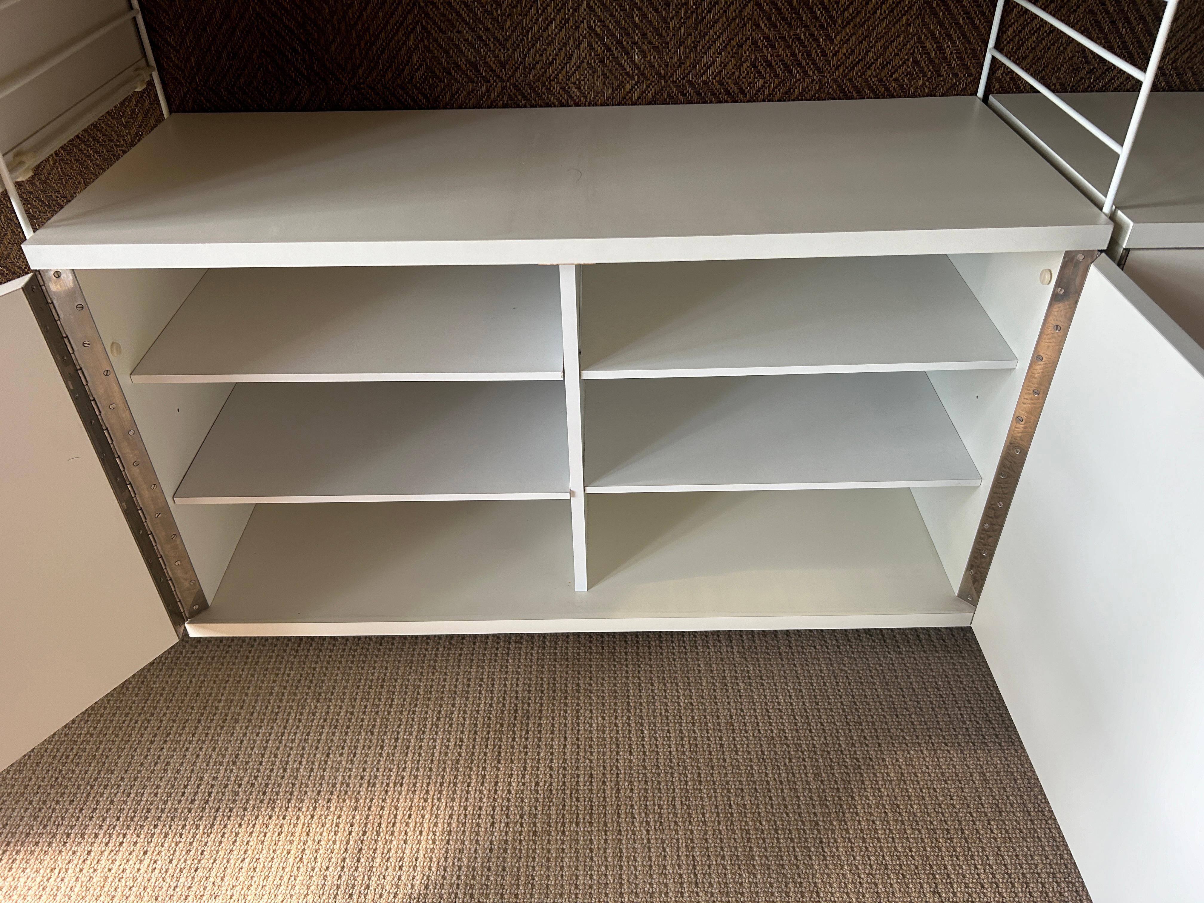 Late 20th Century Kajsa & Nisse Strinning White Laminate 4 bay String wire wall shelf unit Sweden For Sale