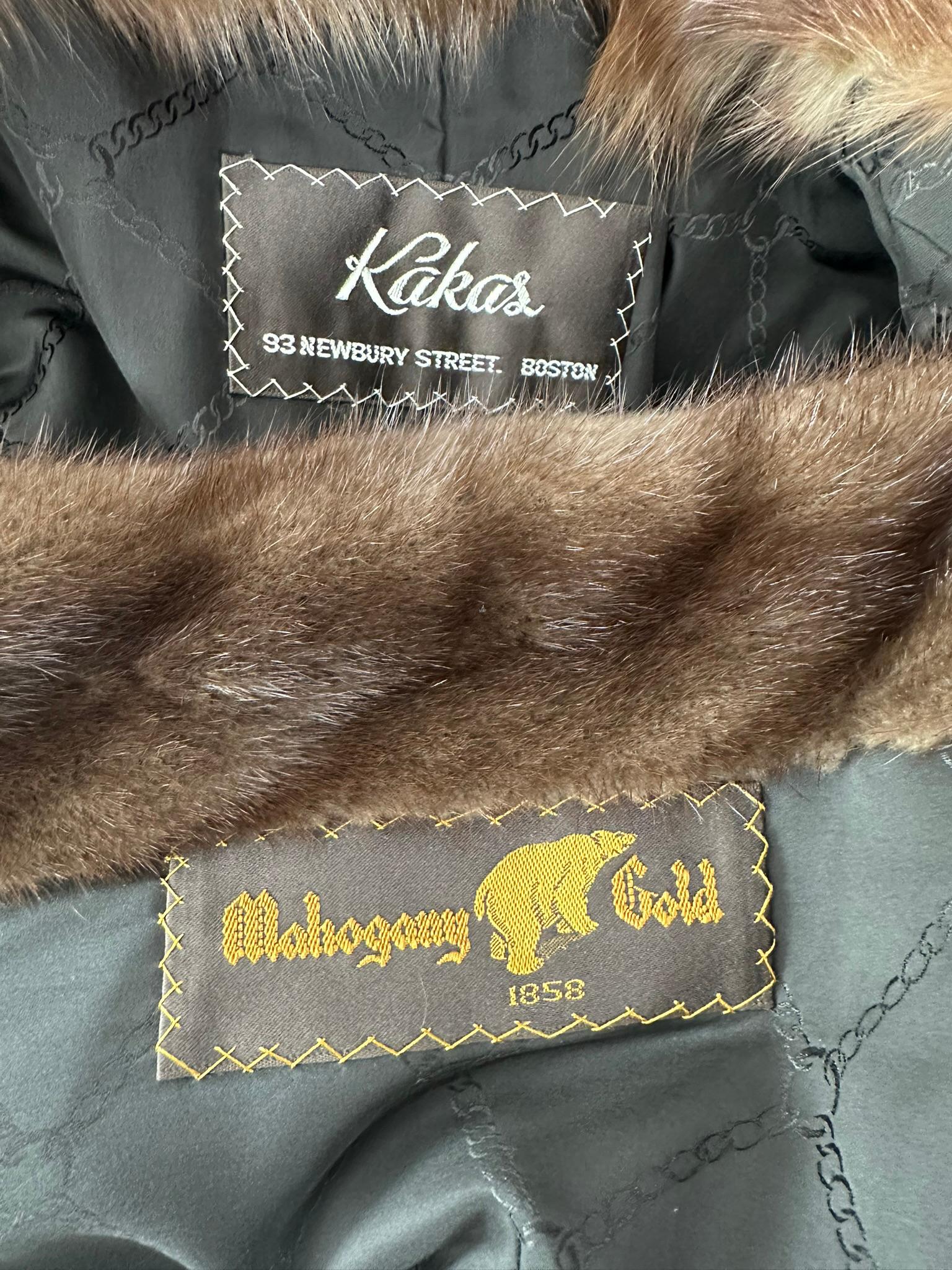 Pellicce Kakas Boston Cappotto completo in pelliccia di visone e zibellino color oro mogano anni '90 S.I.M. in vendita 14