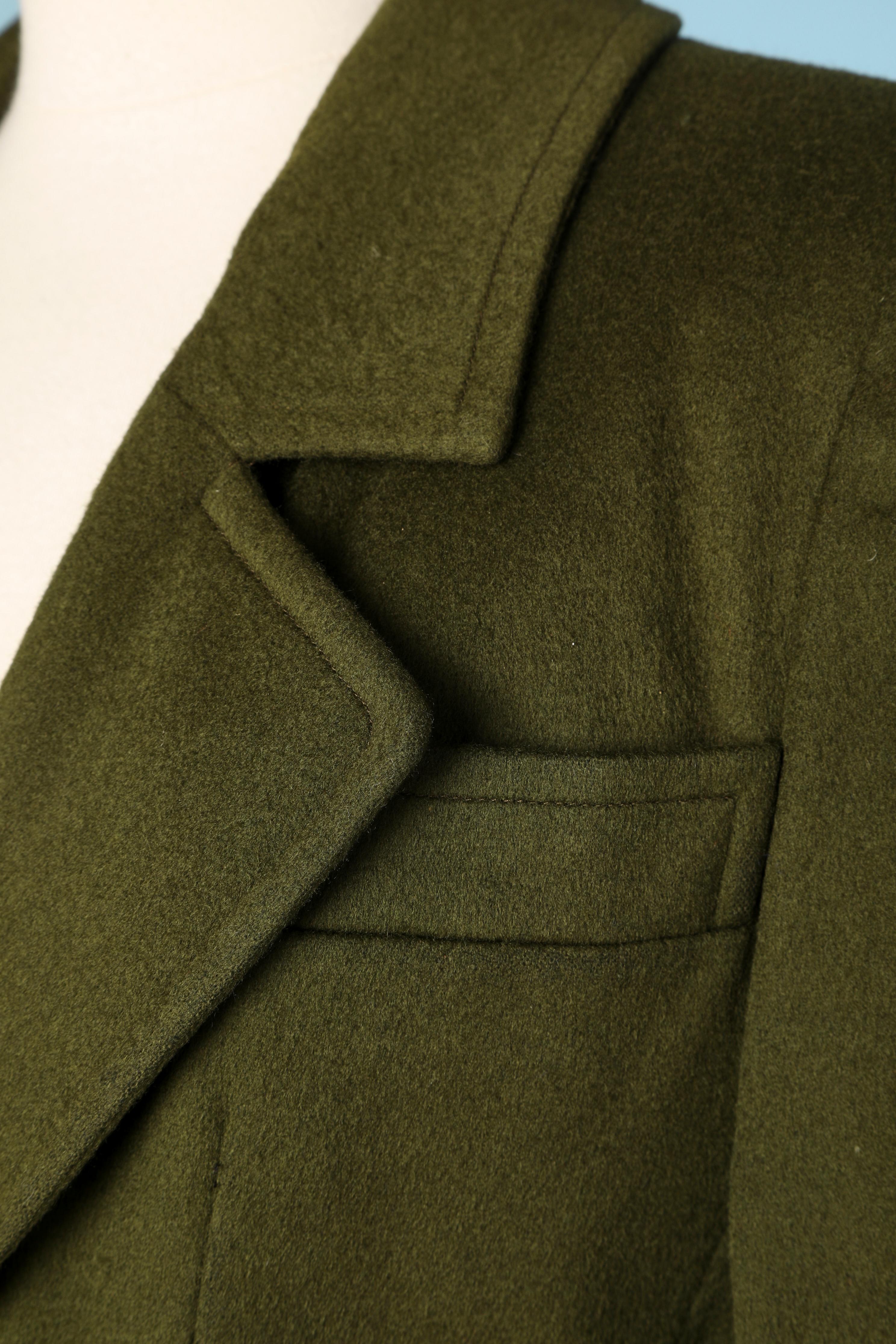 Noir Tailleur jupe kaki en laine avec boutons en bois Yves Saint Laurent Rive Gauche  en vente