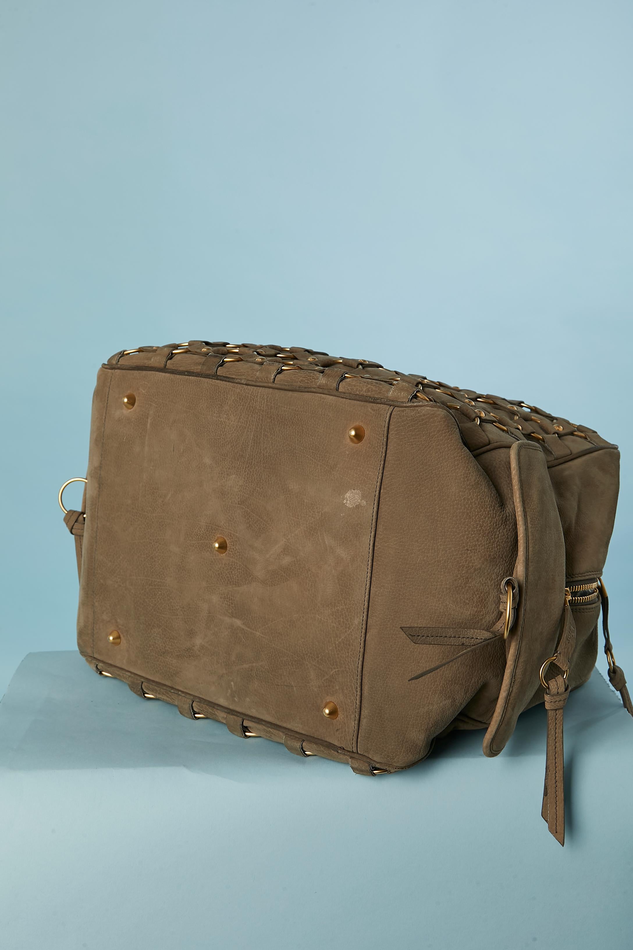 Sac à main en daim kaki avec anneaux Christian Dior Numéroté Unisexe en vente