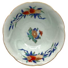Kakiemon type porcelain bowl, Arita, Japan, c. 1700. Genroku Period.