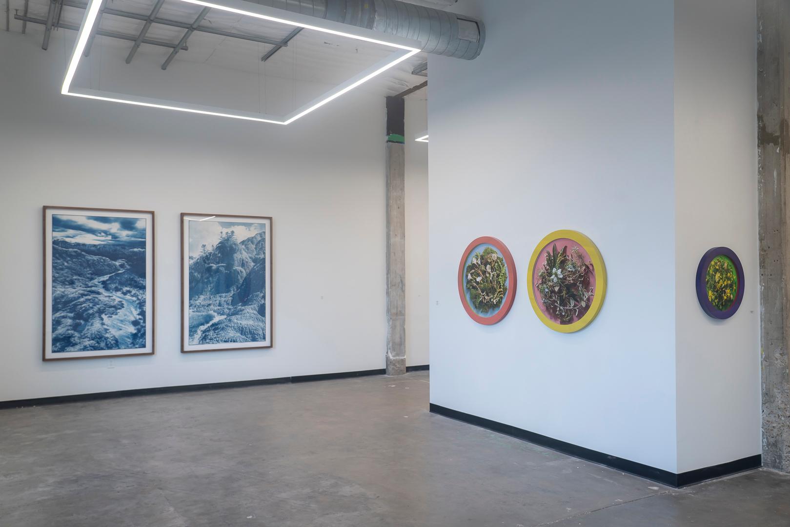 Ivester Contemporary est fier de présenter I am a Clay Hill, une exposition solo de nouvelles œuvres de Kalee Appleton. Les photographies de l'exposition, I am a Clay Hille, ont été capturées lors d'une résidence d'artiste dans la région du Val