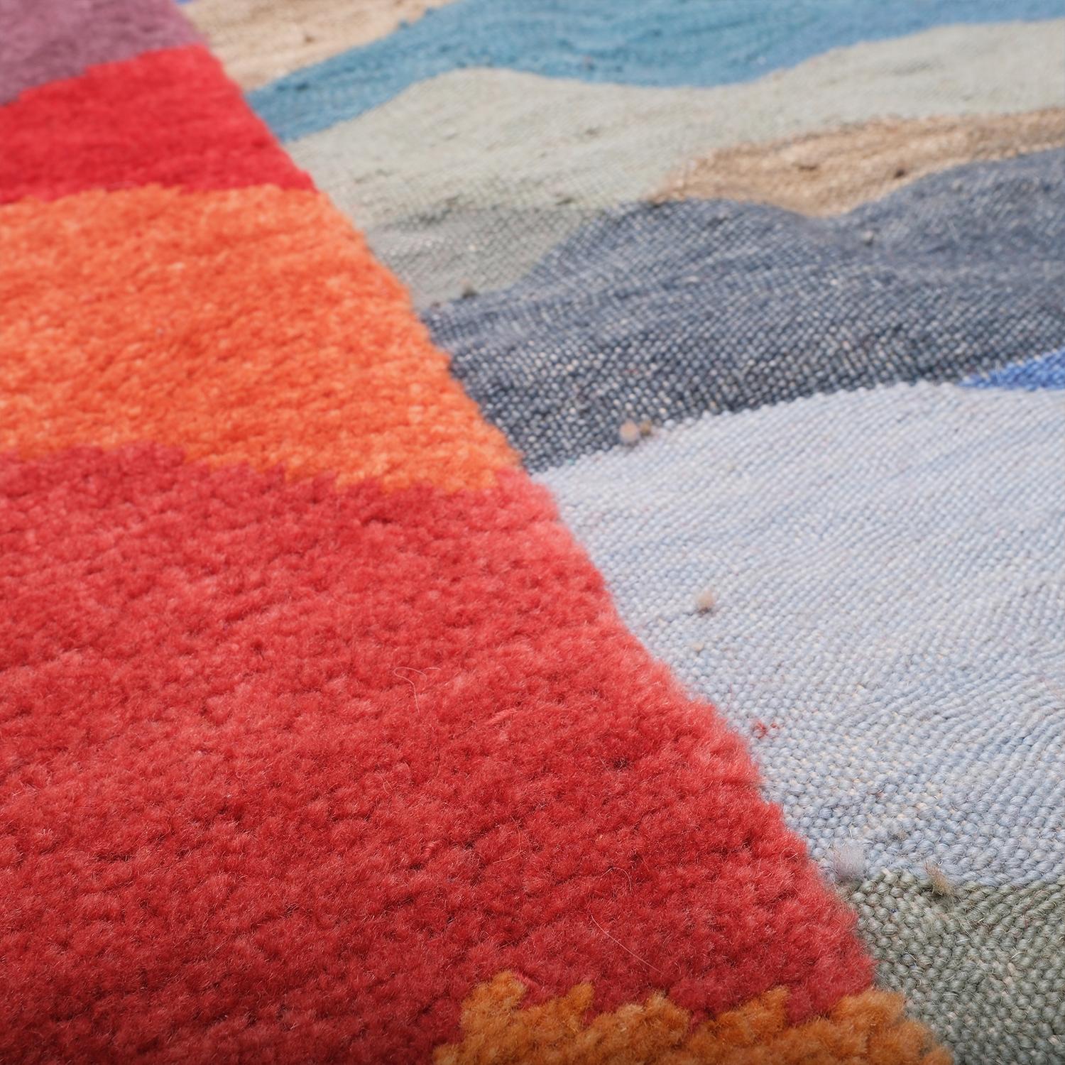 Kaleidoscope 4x5.6 ft Handwoven Modern Rug by Studio Potato  In New Condition For Sale In İstanbul, TR